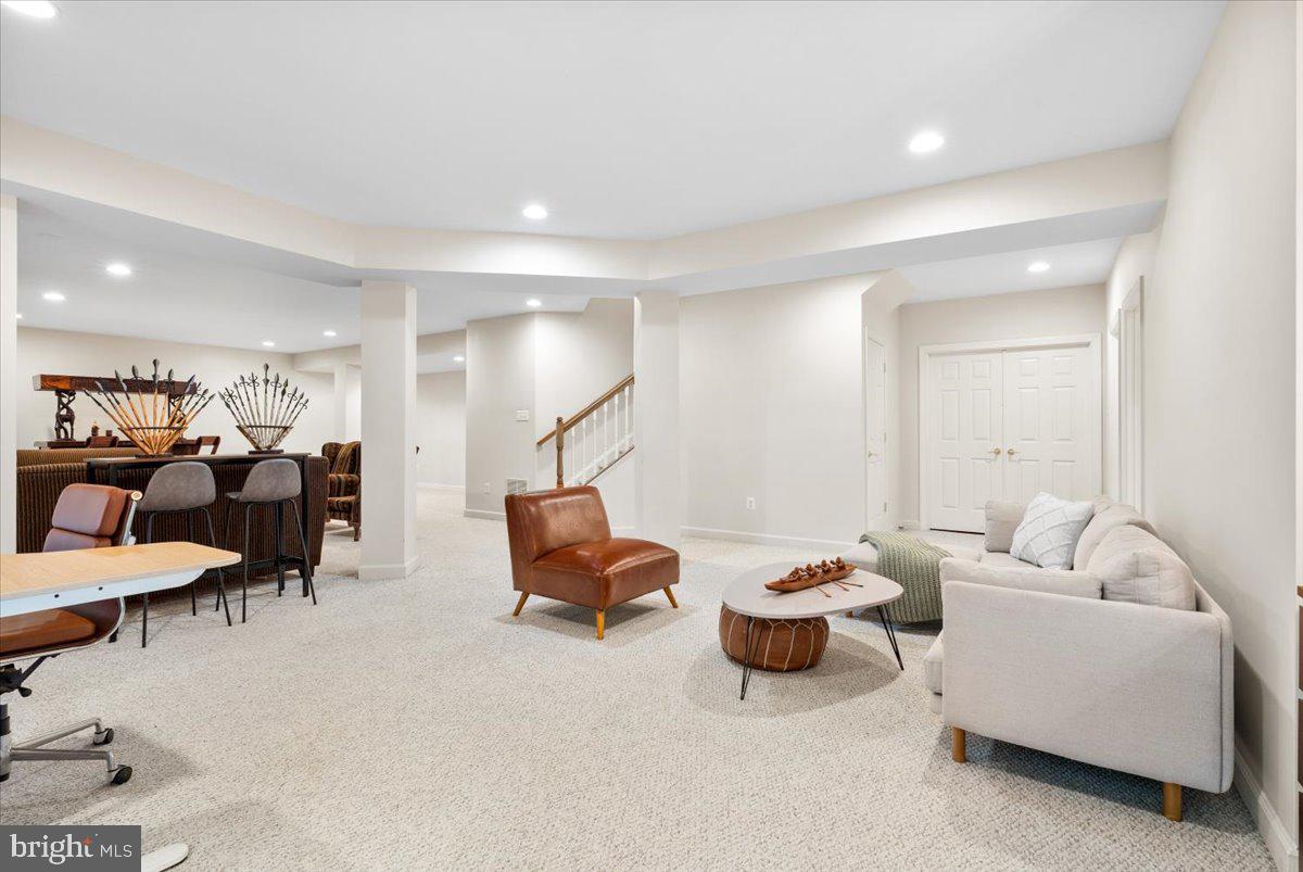 VILLAGES OF URBANA - Residential