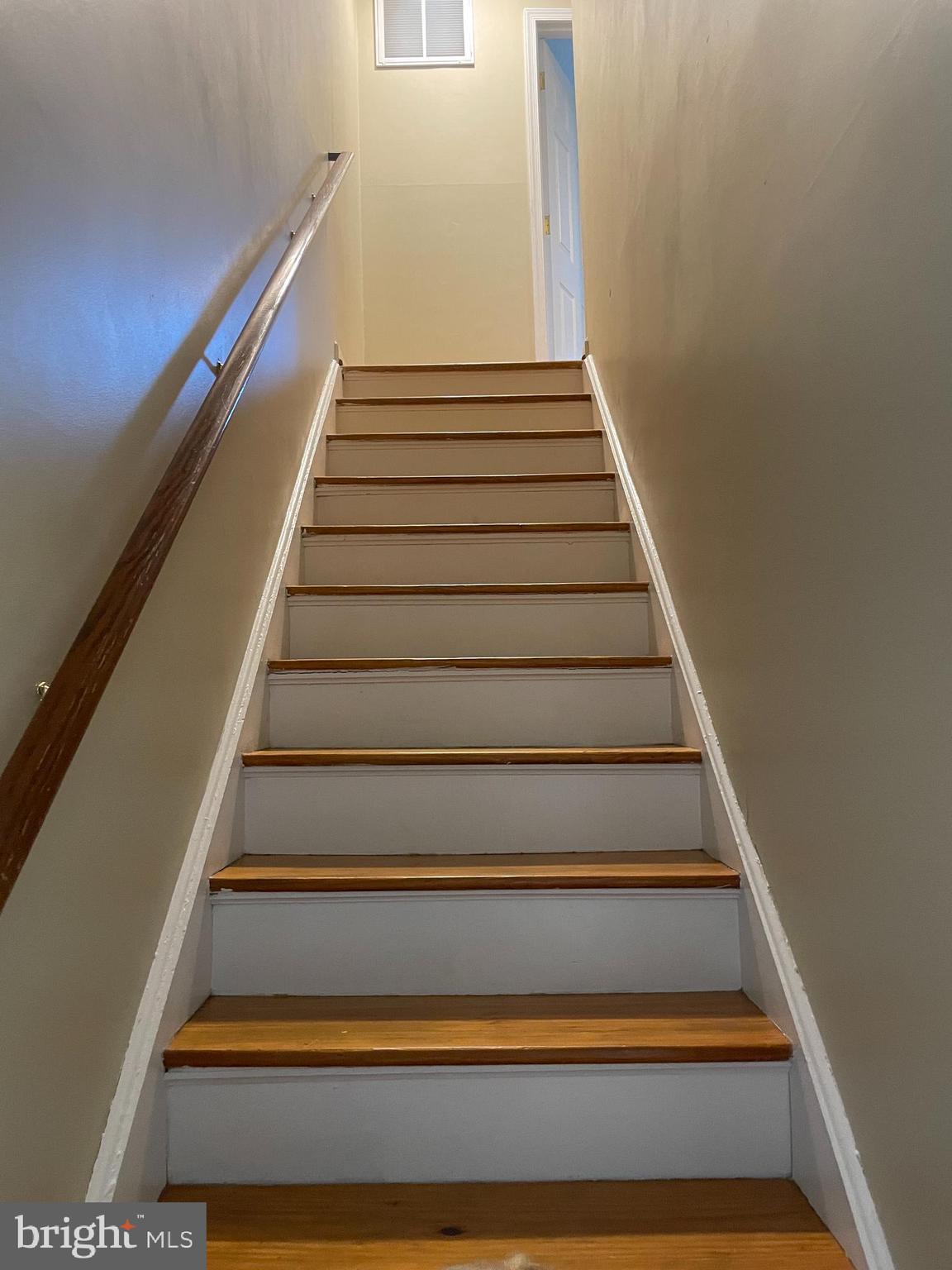 THE PINES - Residential Lease