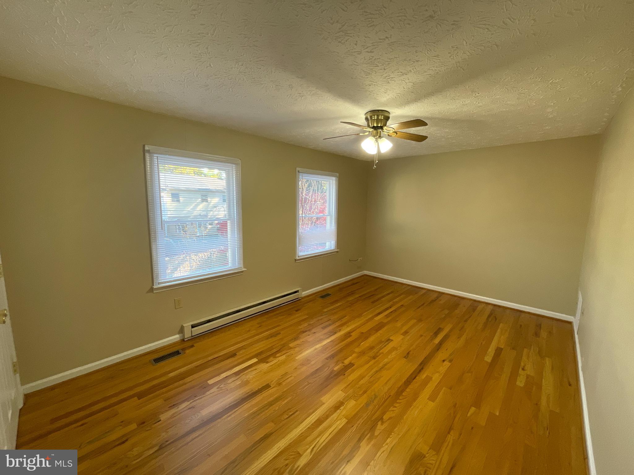 THE PINES - Residential Lease