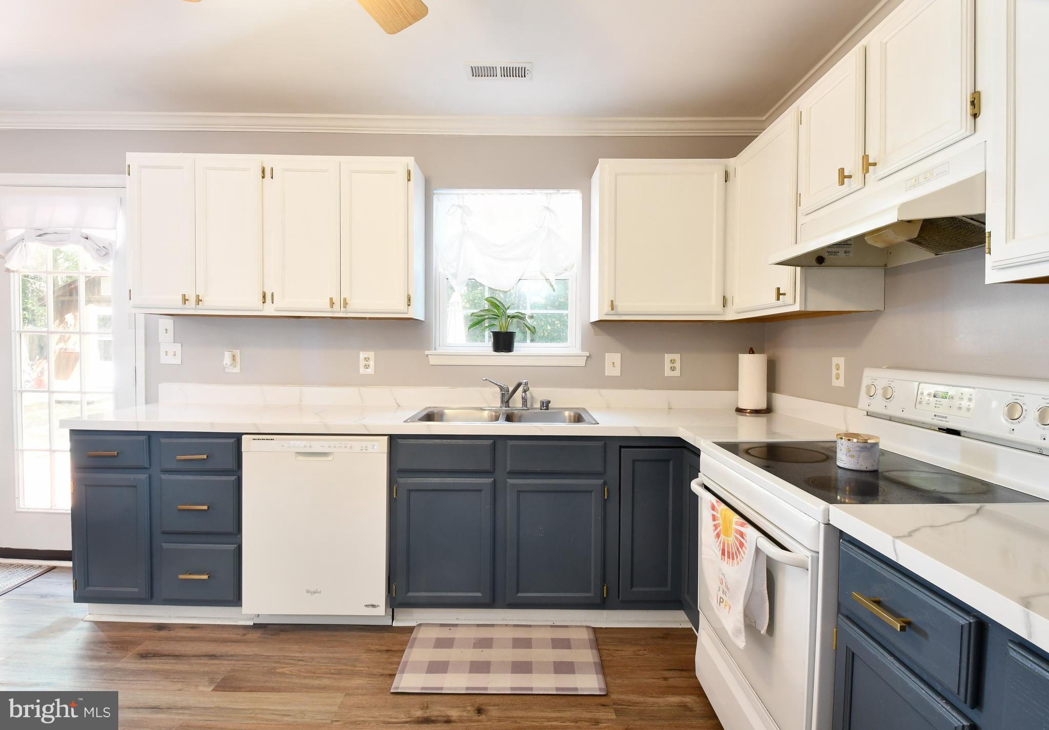 ENCHANTED WOODS - Residential