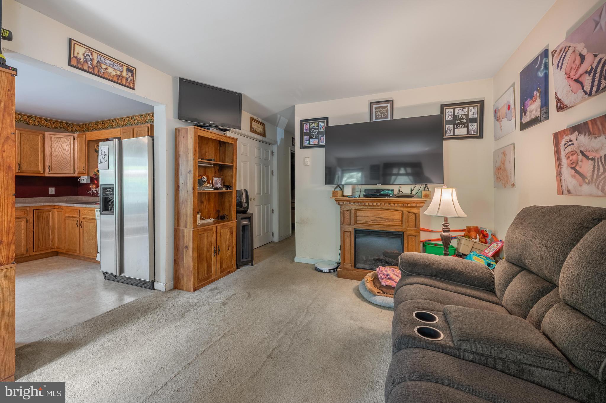 147 W CLEARVIEW AVENUE