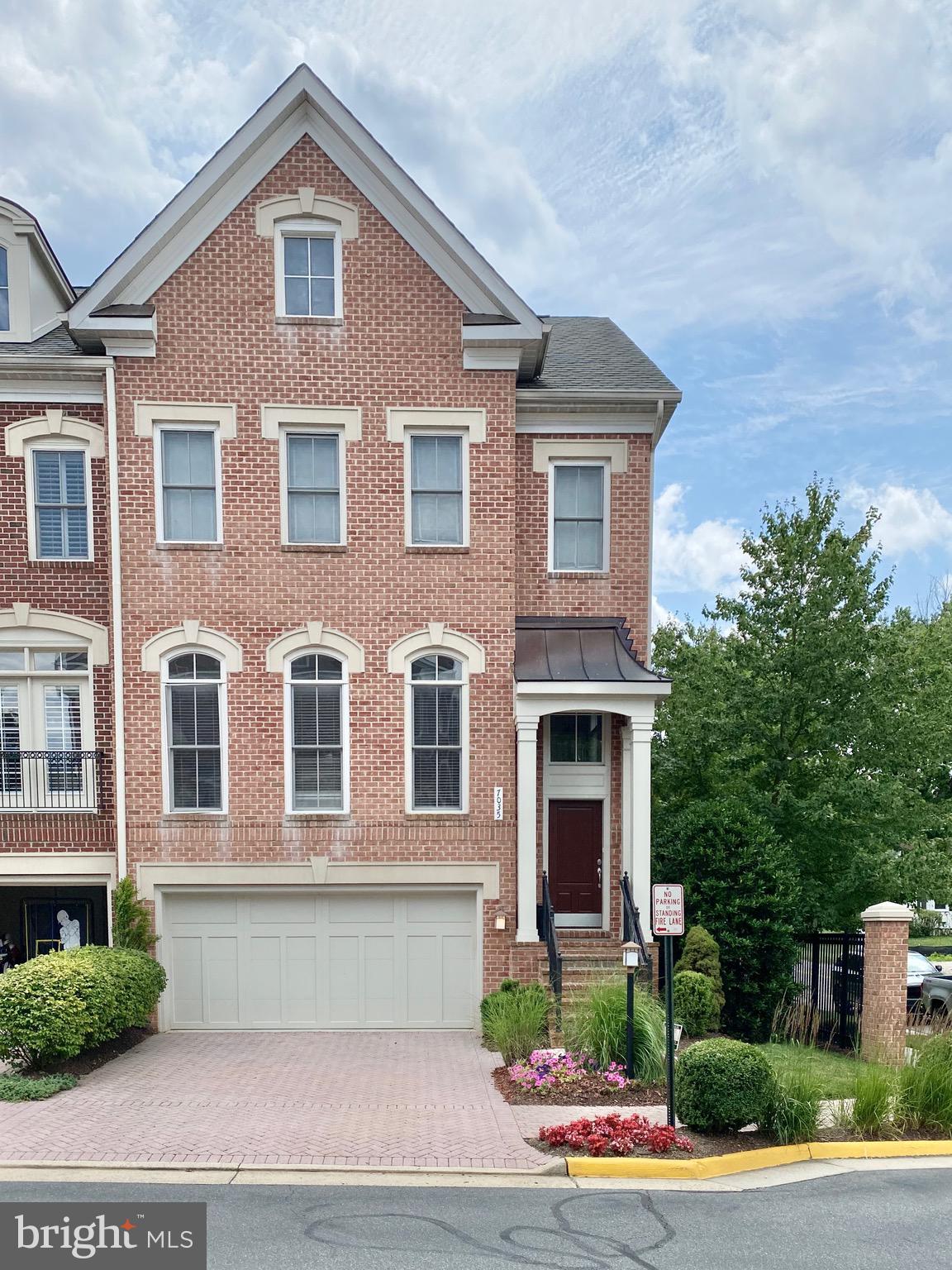 MCLEAN COVE - Residential Lease