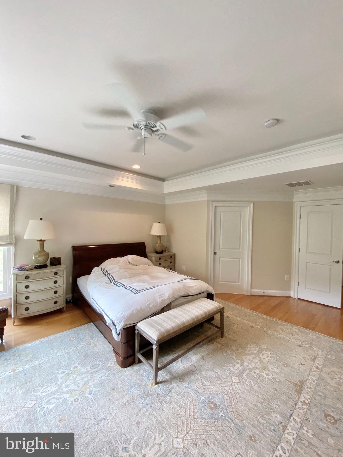 MCLEAN COVE - Residential Lease