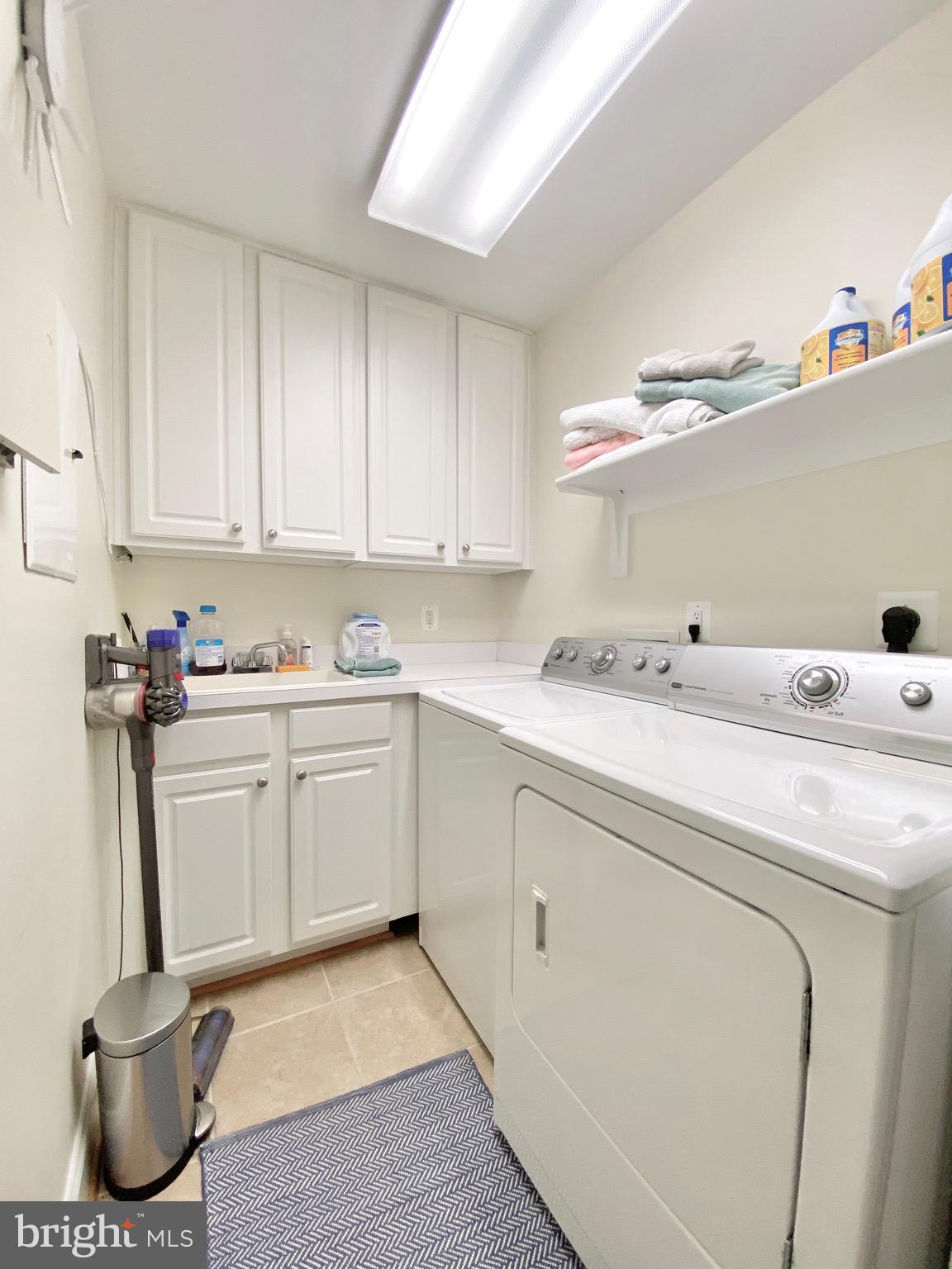 MCLEAN COVE - Residential Lease