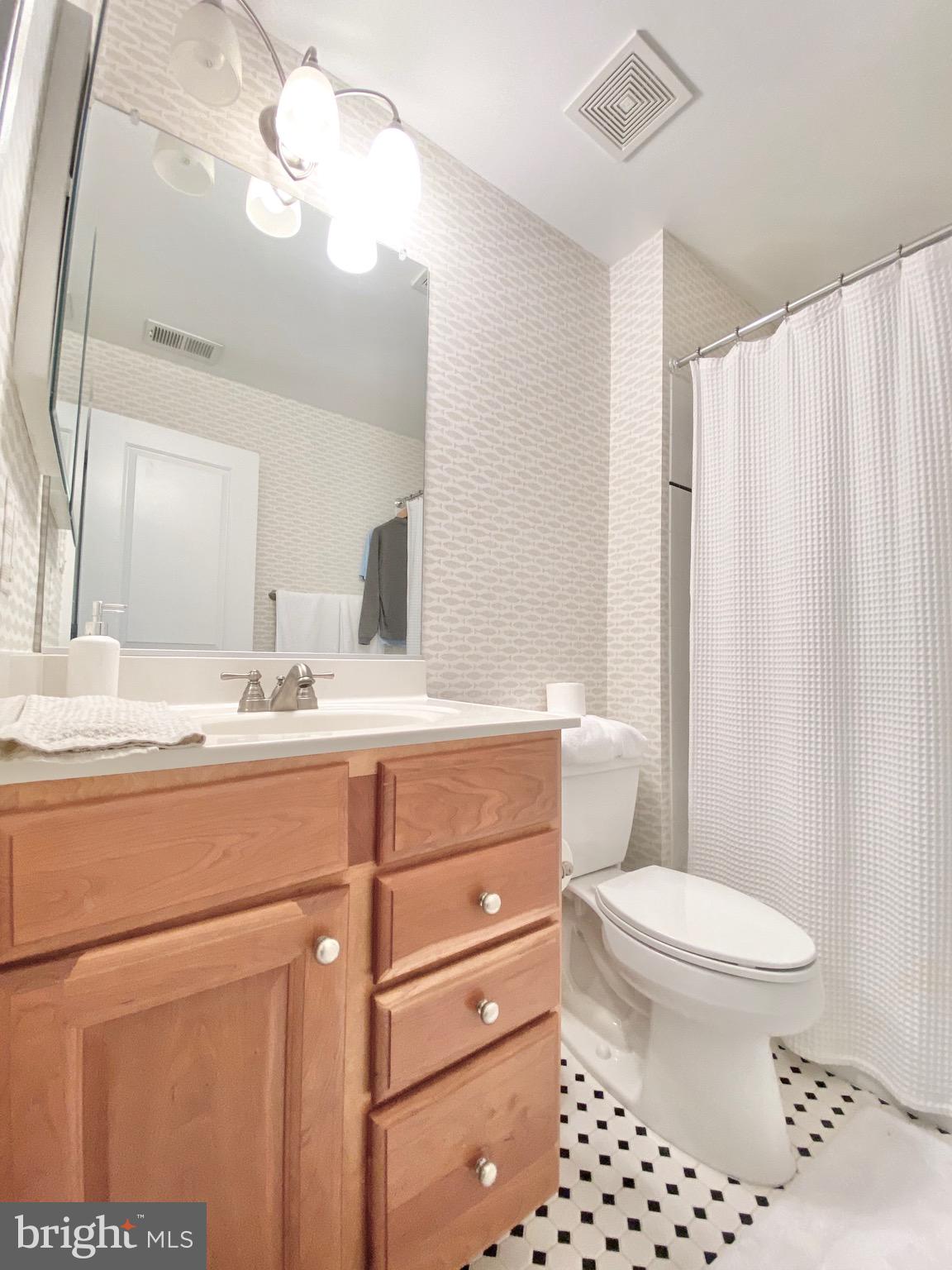 MCLEAN COVE - Residential Lease