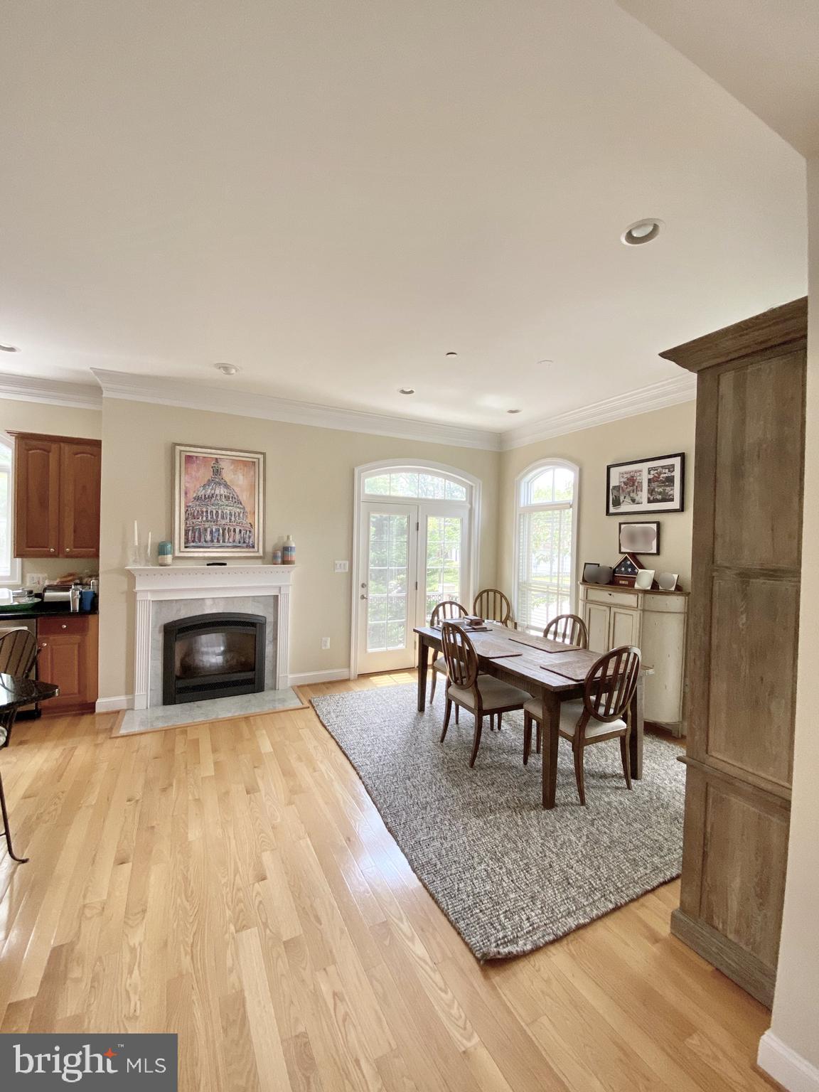 MCLEAN COVE - Residential Lease