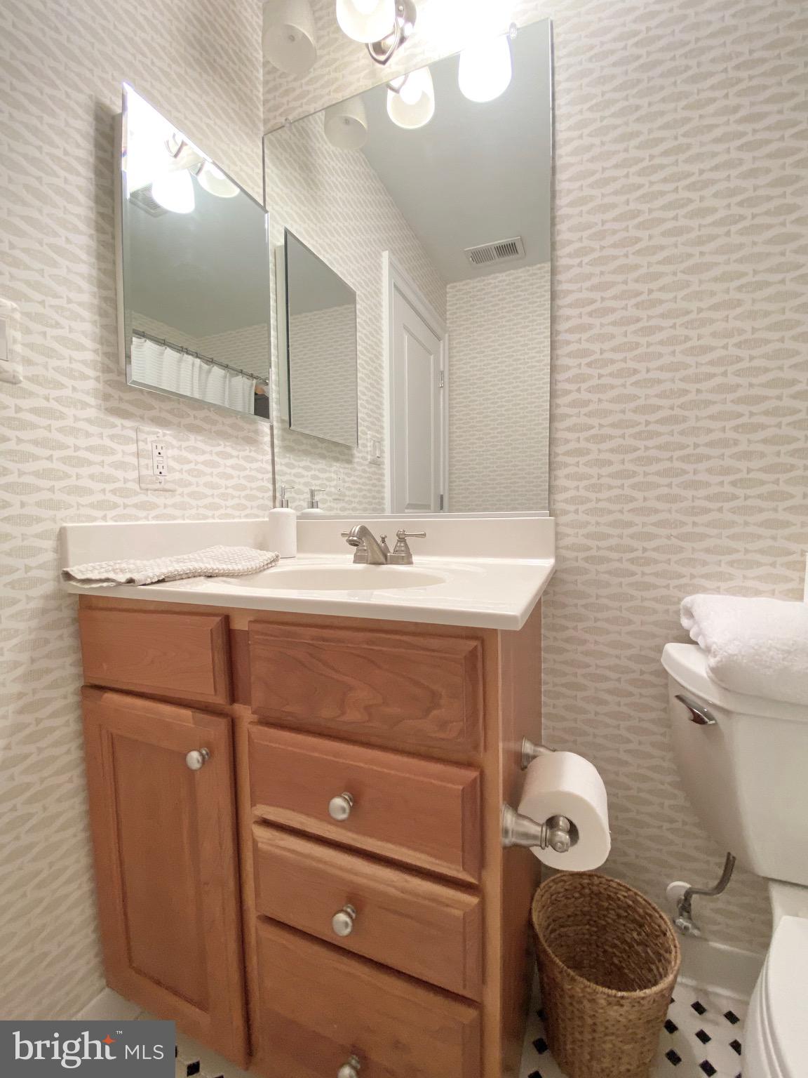 MCLEAN COVE - Residential Lease