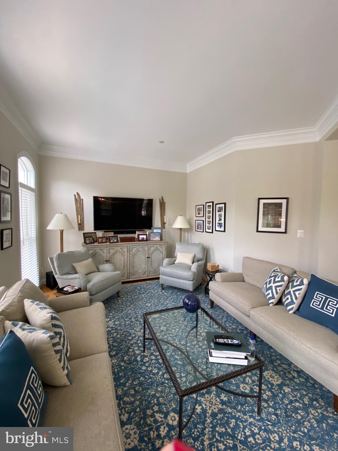 MCLEAN COVE - Residential Lease