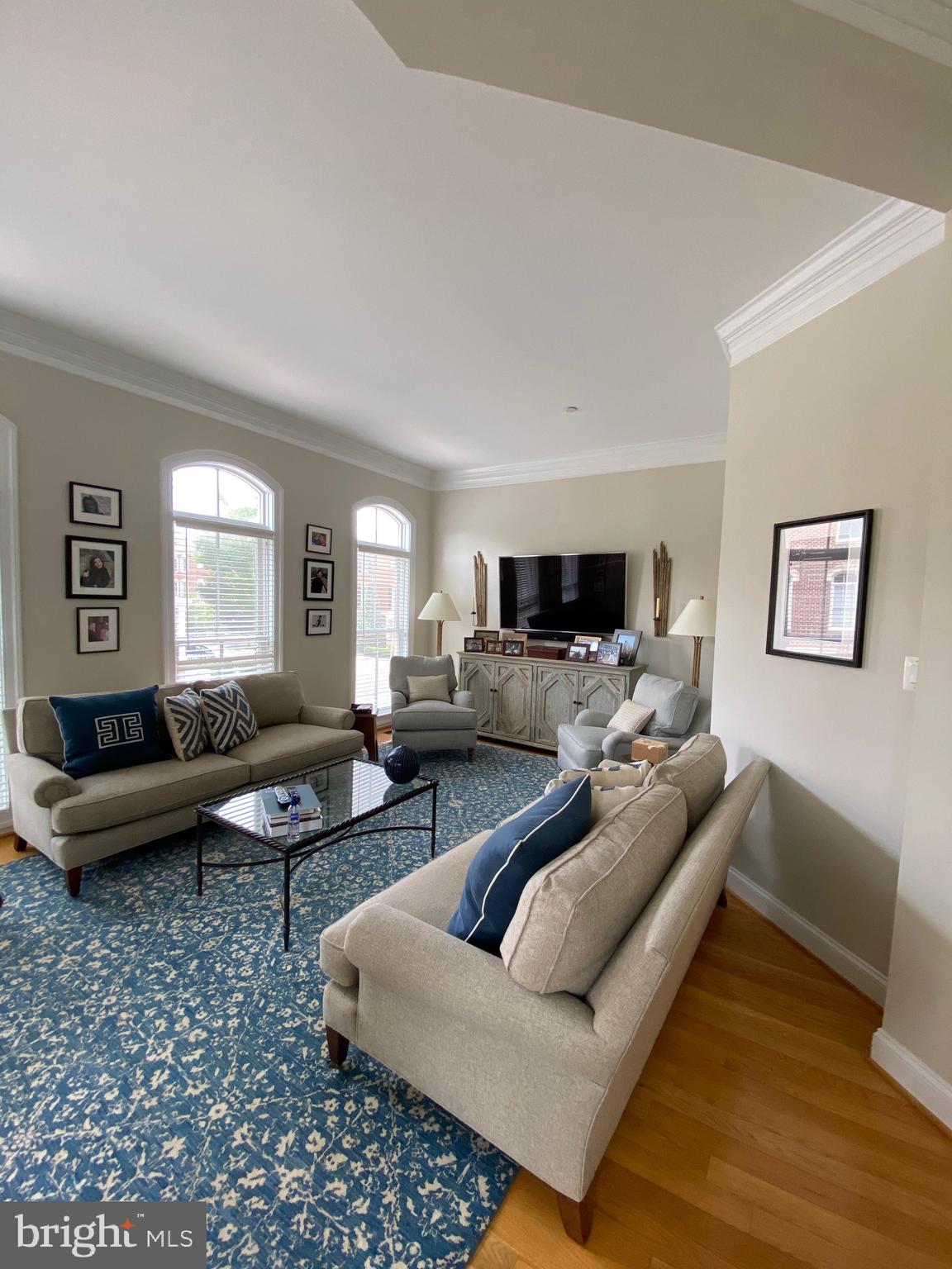 MCLEAN COVE - Residential Lease