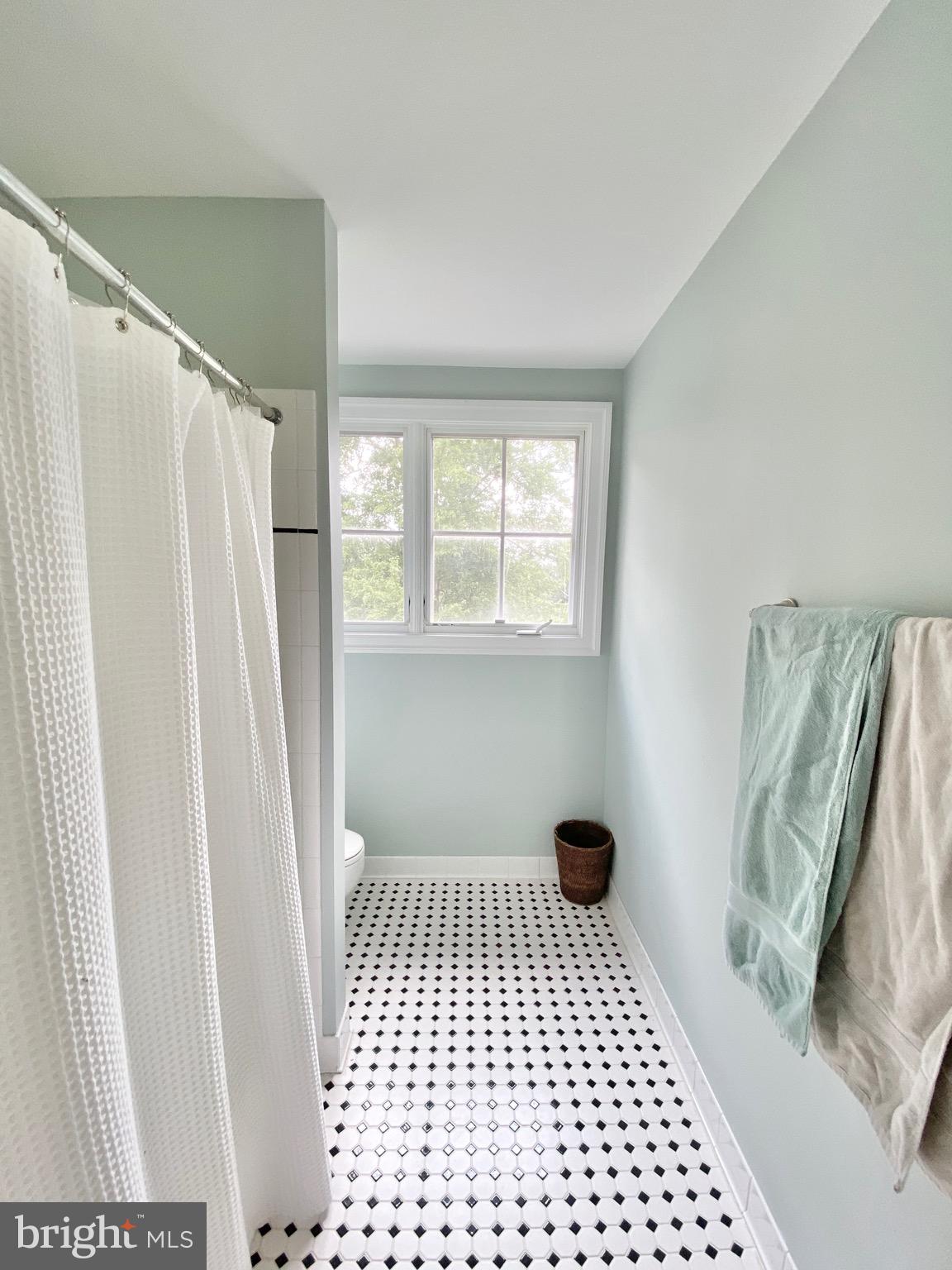 MCLEAN COVE - Residential Lease