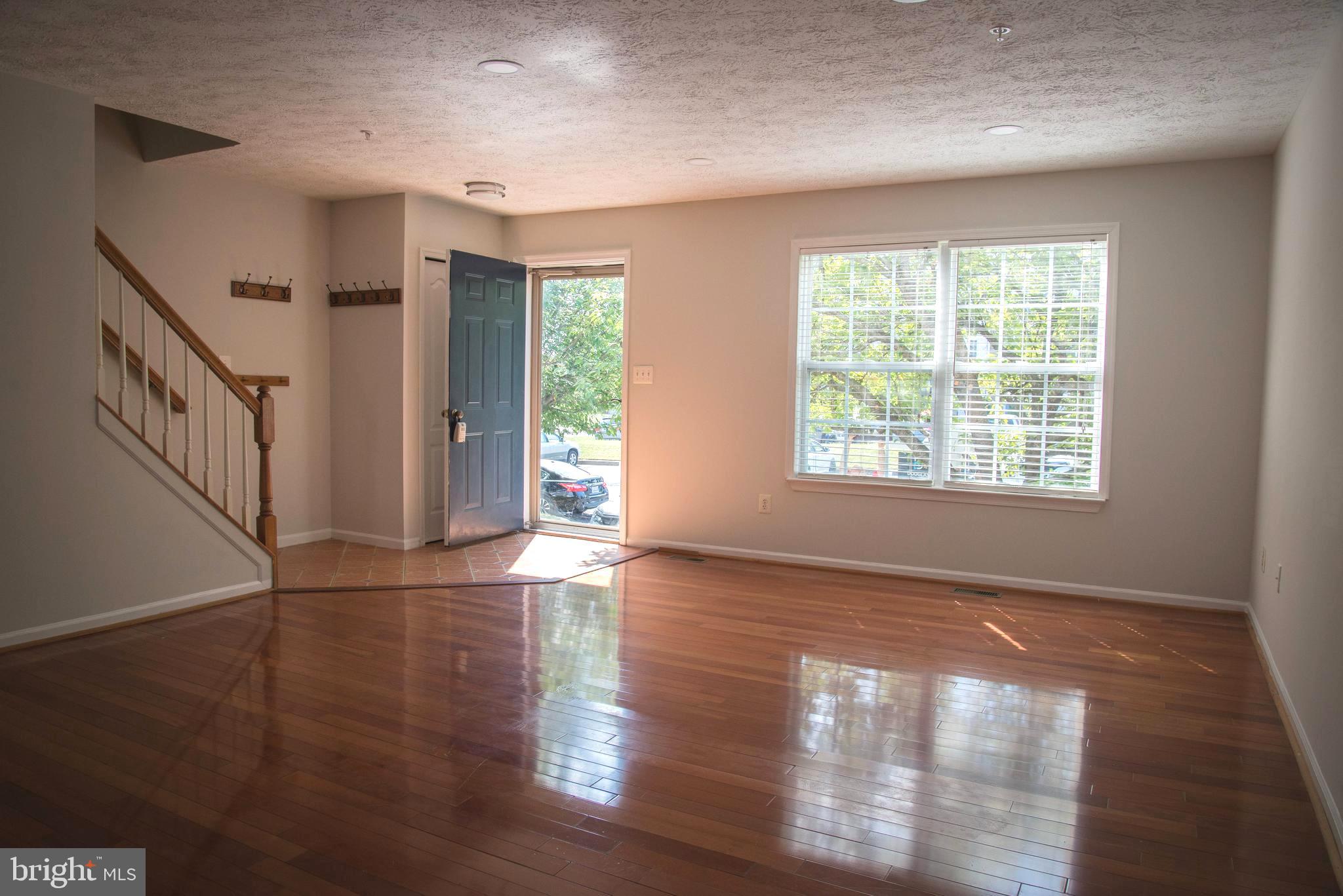 3309 HIBISCUS COURT