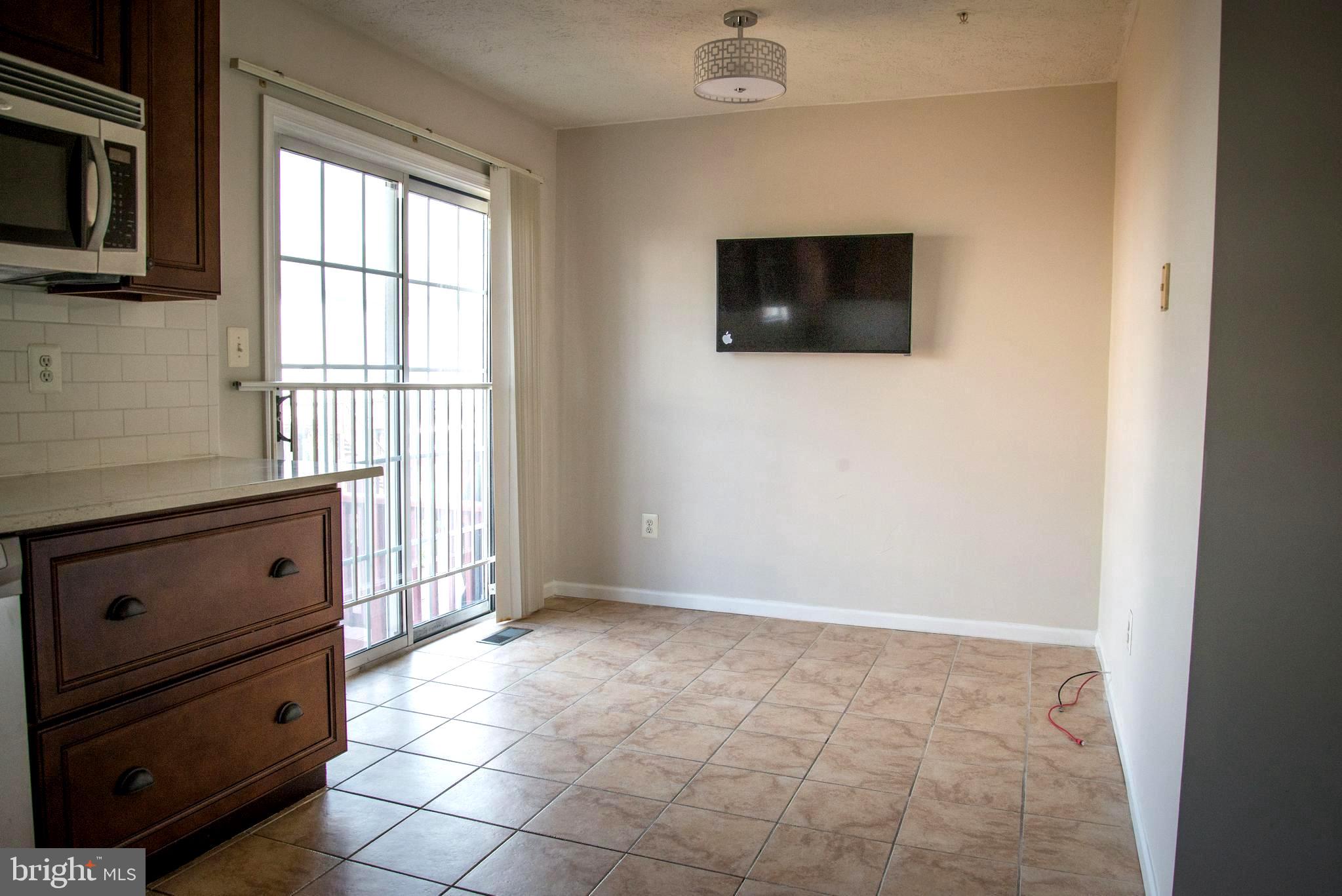 HOWARDS RIDGE - Residential