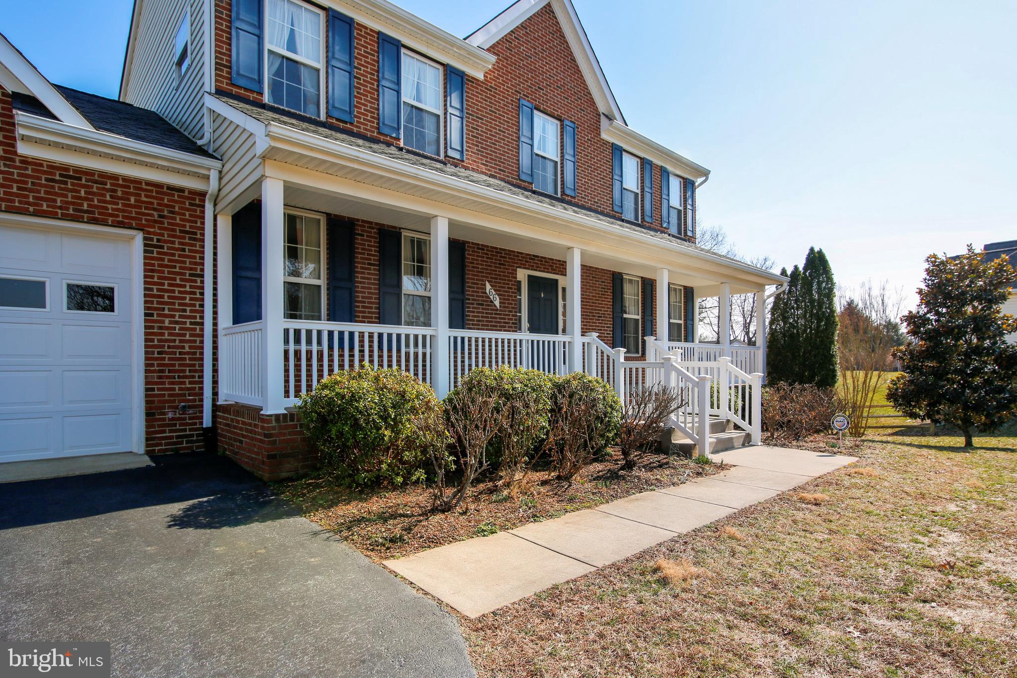 WILLOW CREEK - Residential