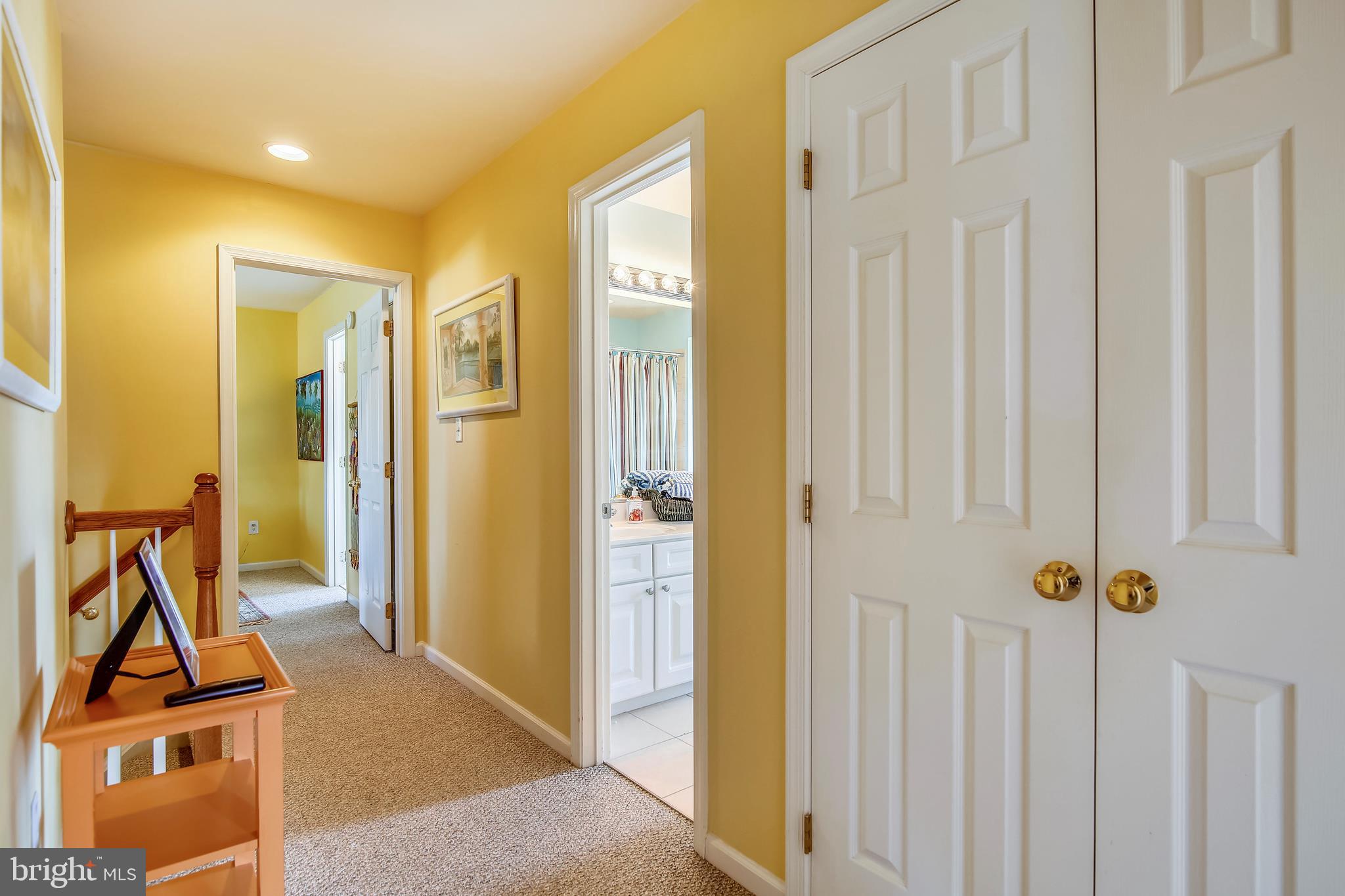 WILLOW CREEK - Residential