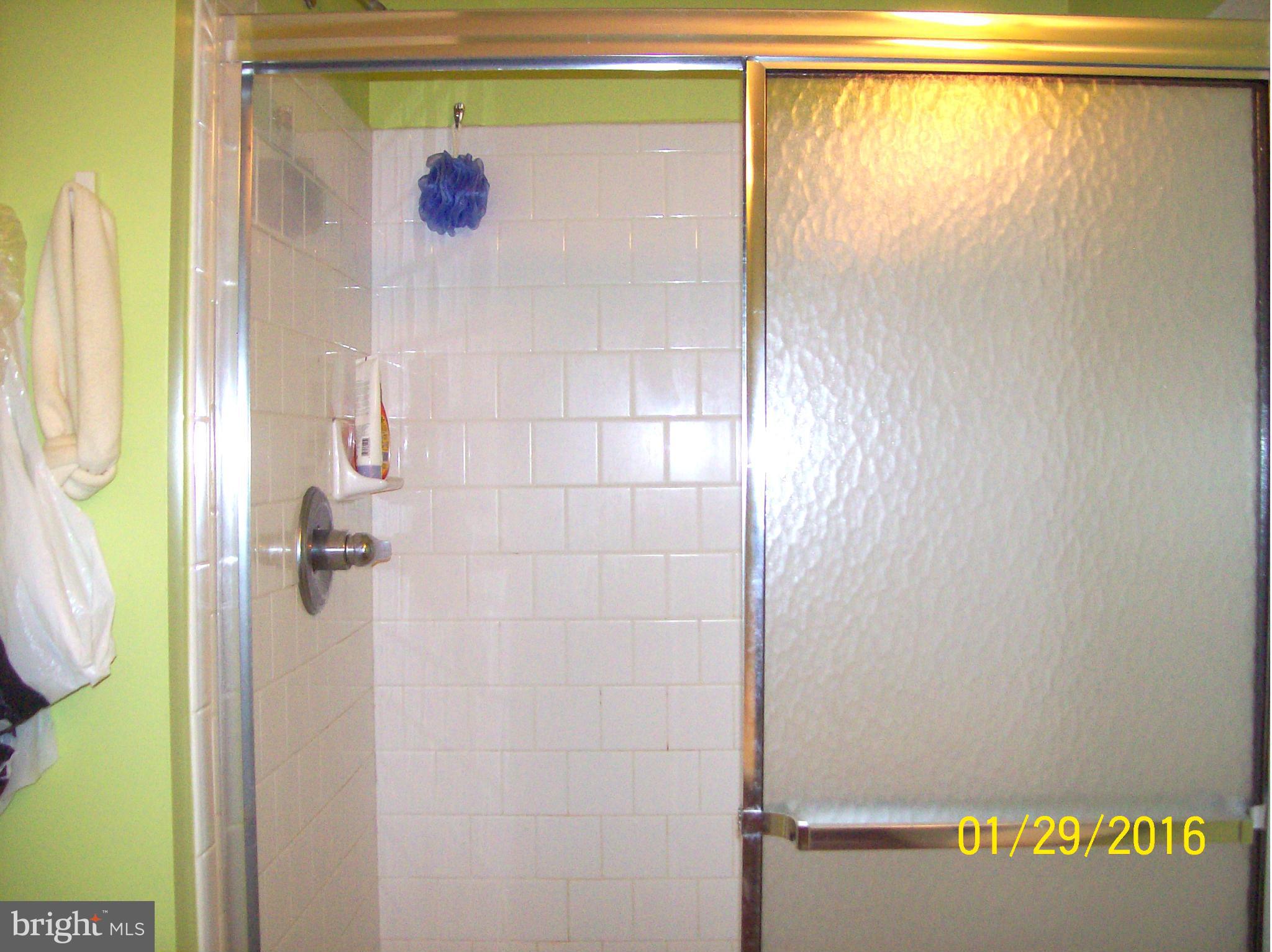 HOWARDS RIDGE - Residential Lease