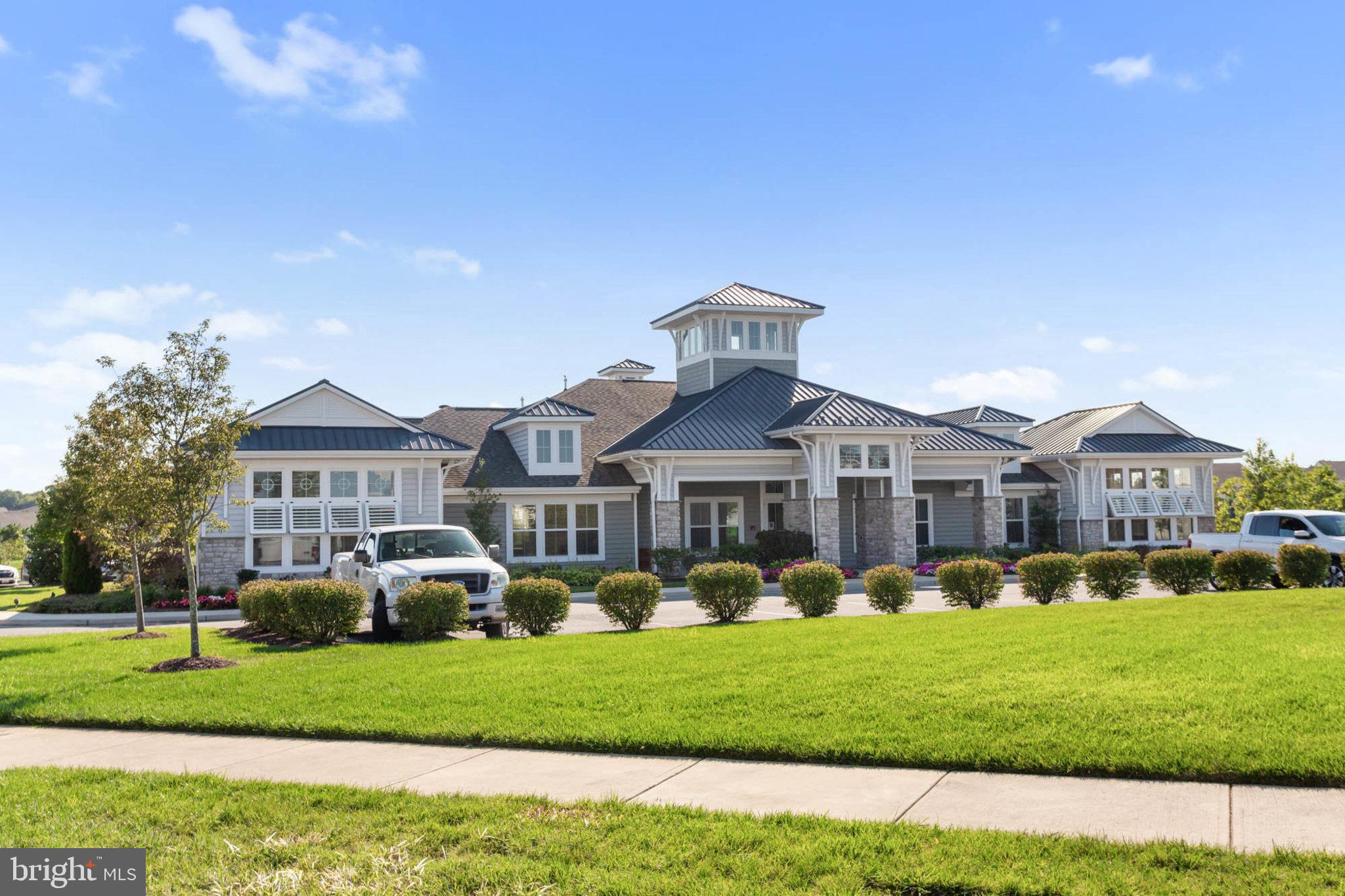 BAY BRIDGE COVE - Residential