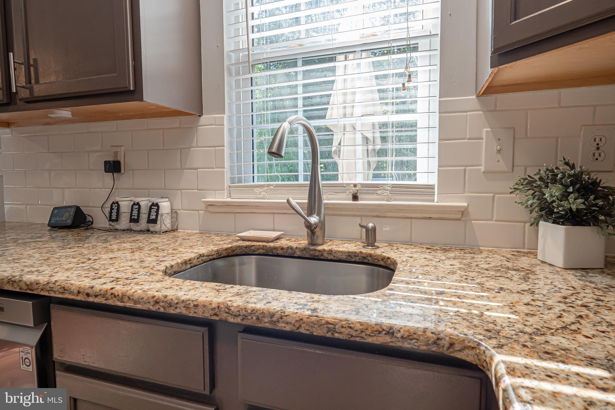 HIGHLANDS AT MILLVIEW - Residential
