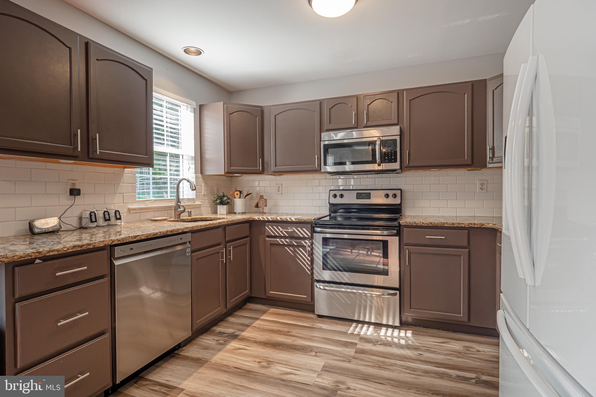 HIGHLANDS AT MILLVIEW - Residential