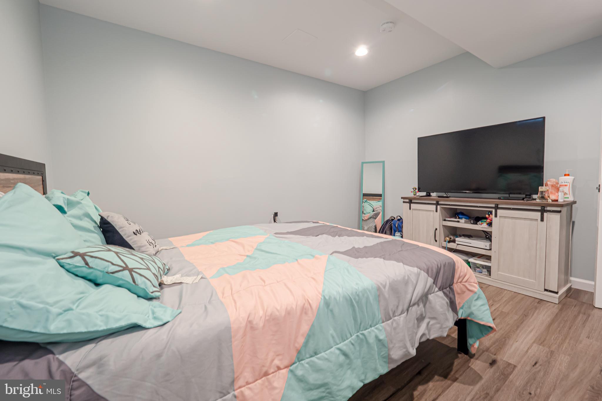 HIGHLANDS AT MILLVIEW - Residential