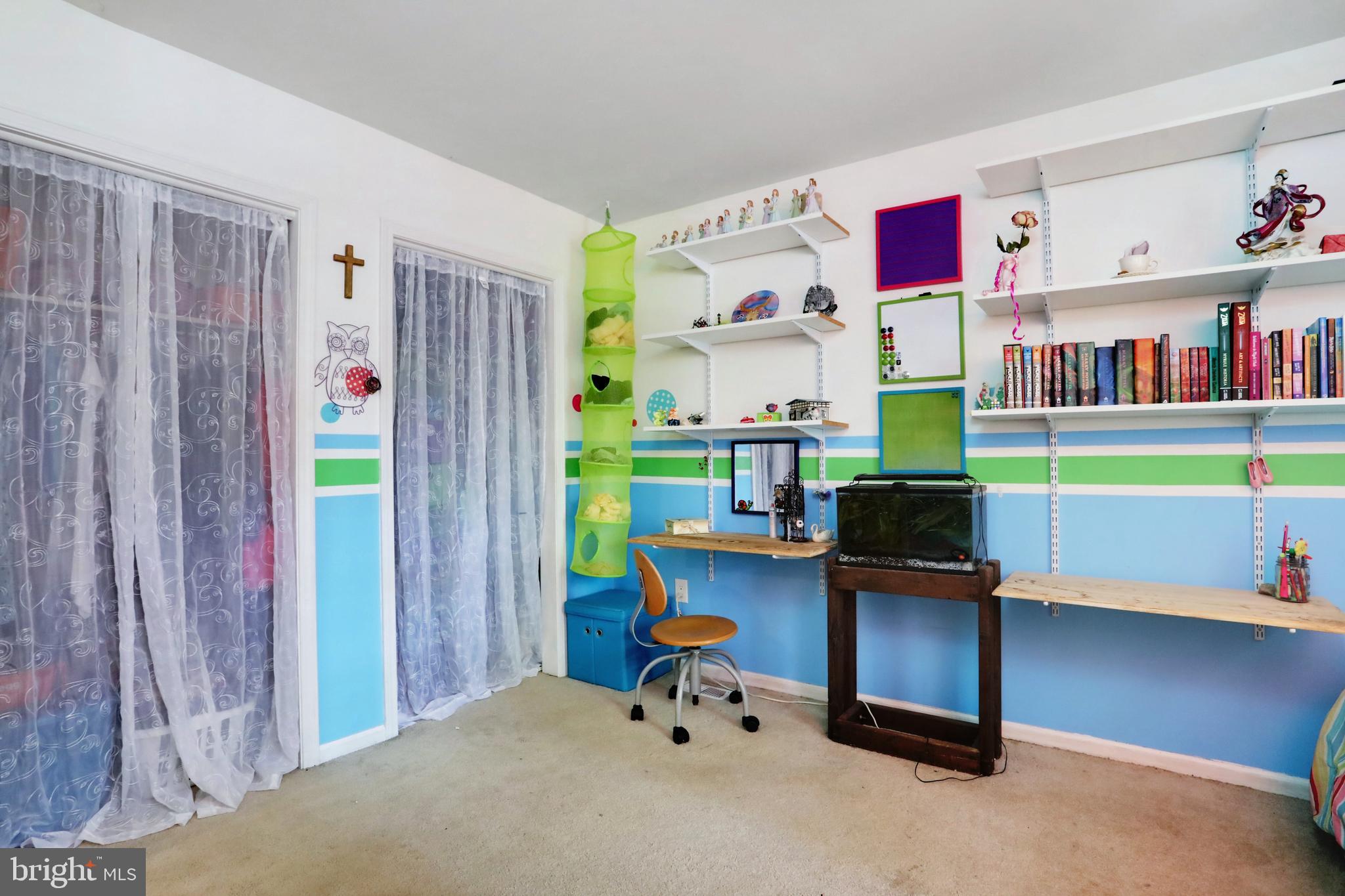 OAK RIDGE ESTATES - Residential