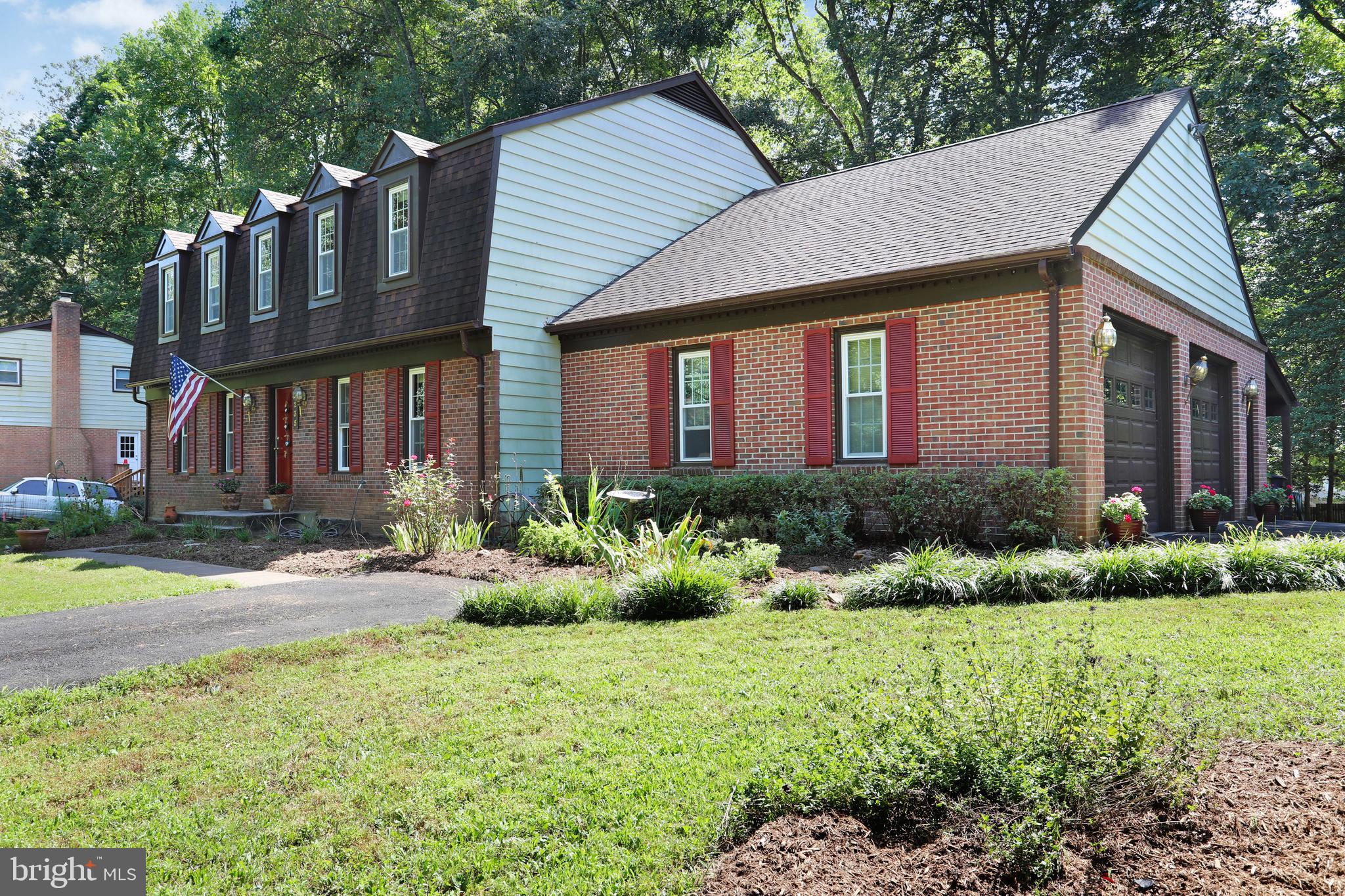 OAK RIDGE ESTATES - Residential