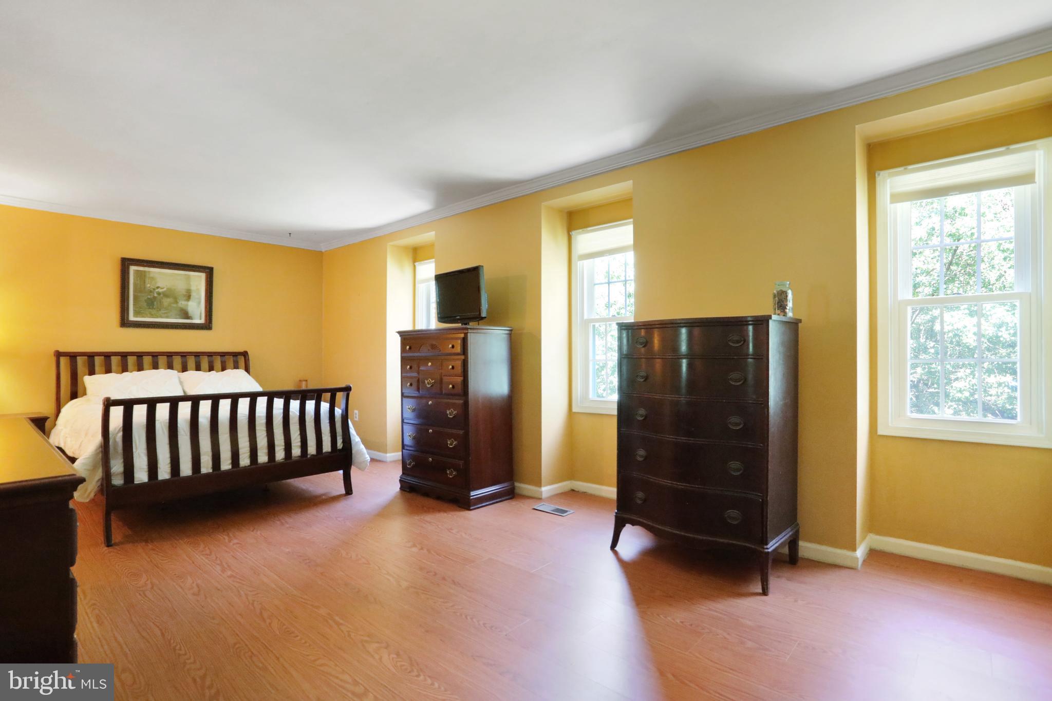 OAK RIDGE ESTATES - Residential
