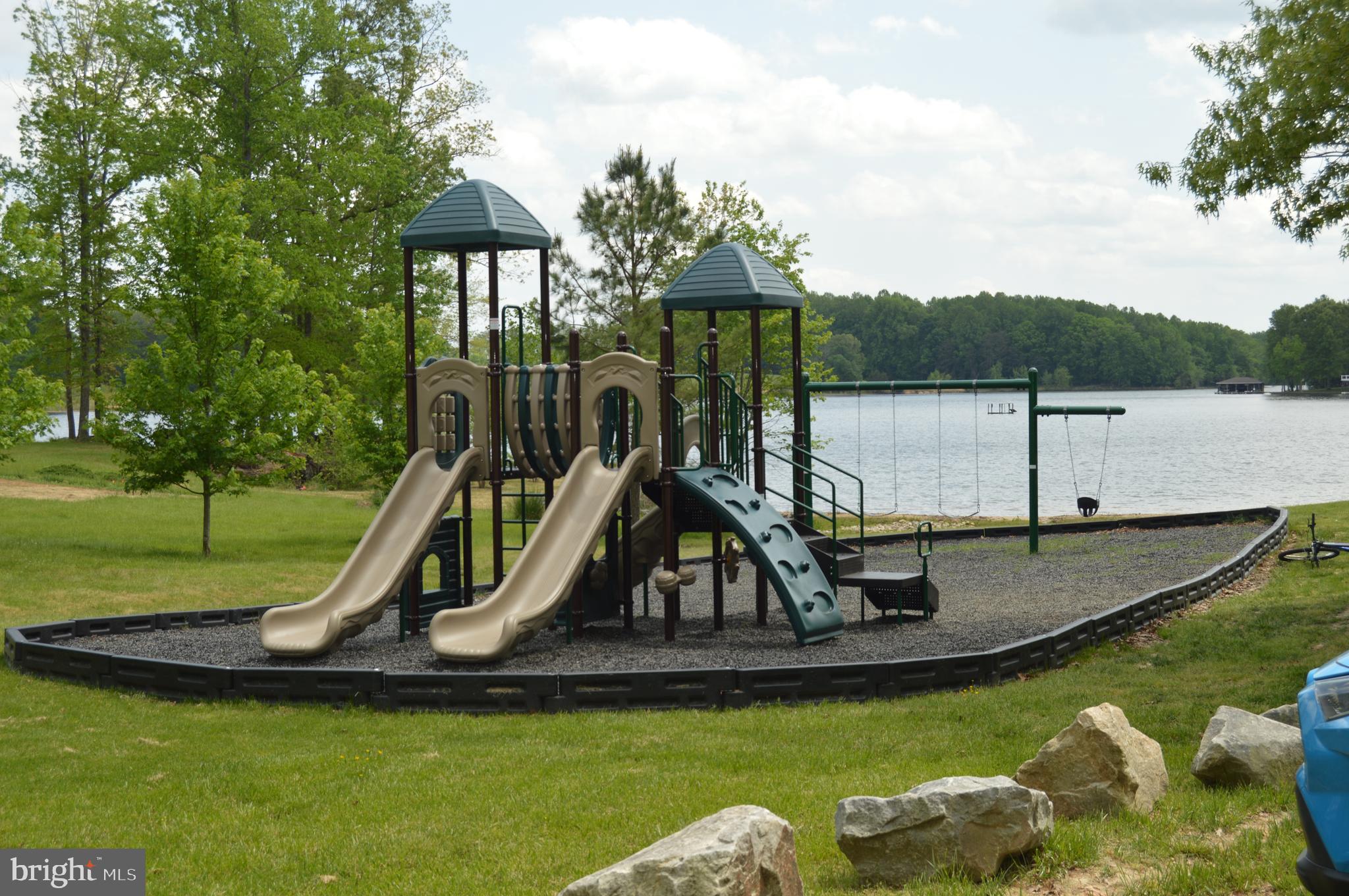 THE WATERS AT LAKE ANNA - Land