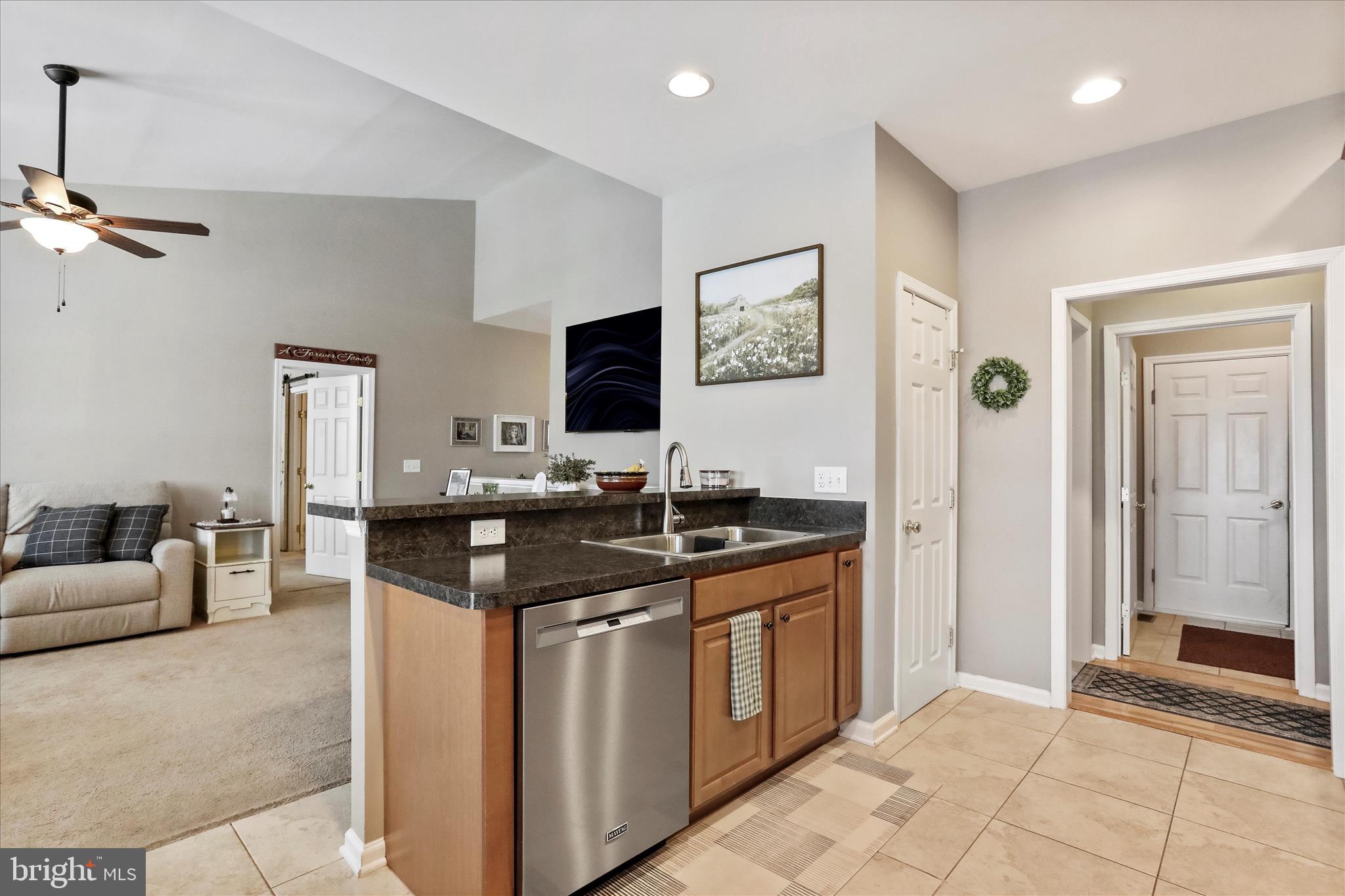 FAIRFIELD - Residential