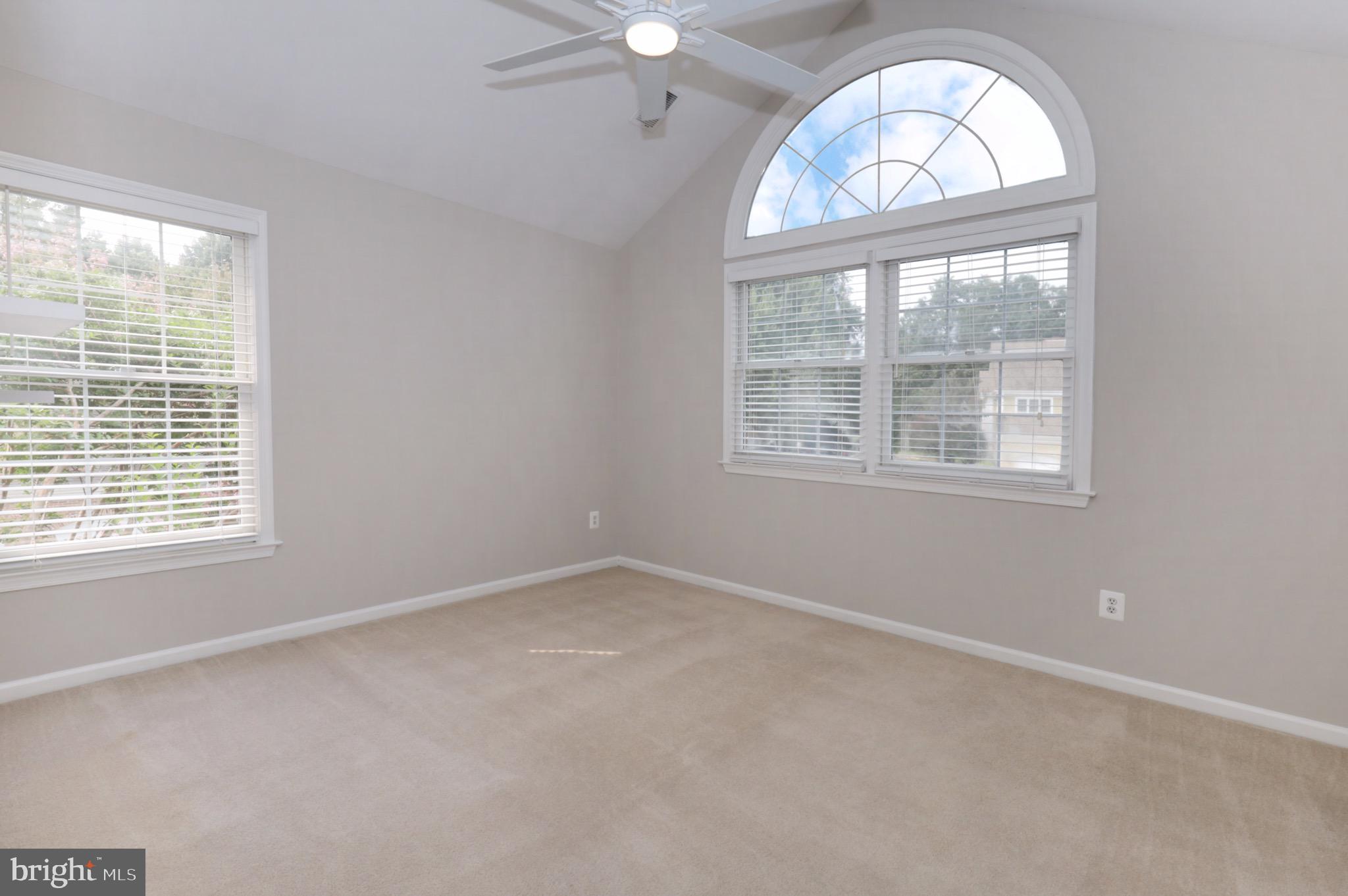 HEATHER KNOLL - Residential Lease