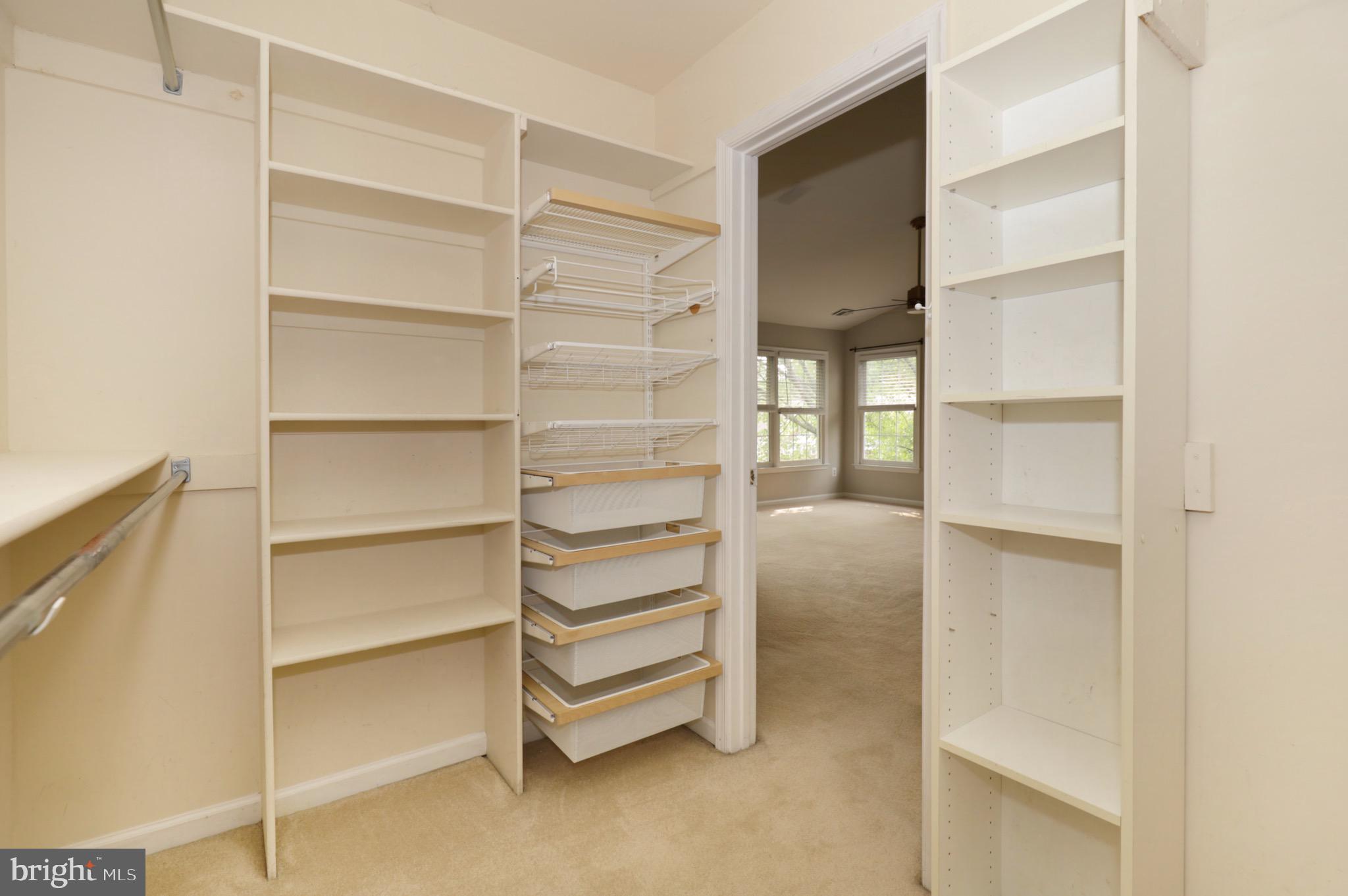 HEATHER KNOLL - Residential Lease