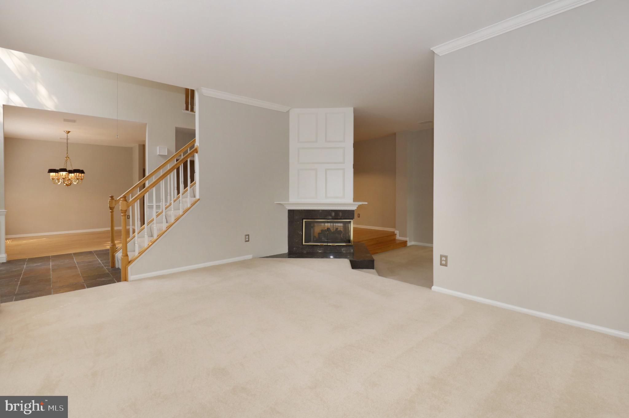 HEATHER KNOLL - Residential Lease