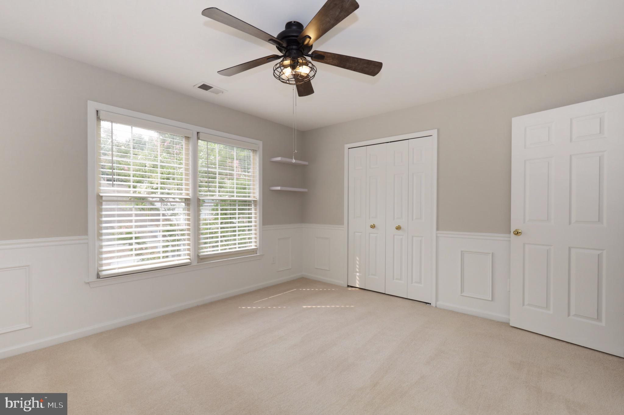 HEATHER KNOLL - Residential Lease