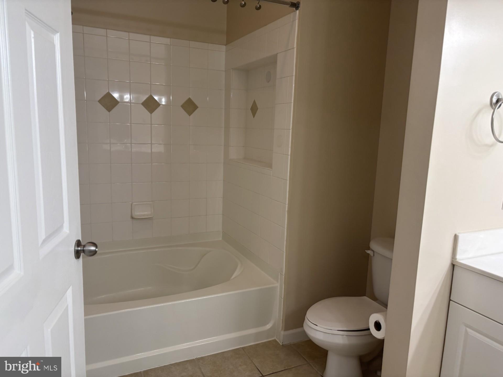 LOUDOUN COUNTY - Residential