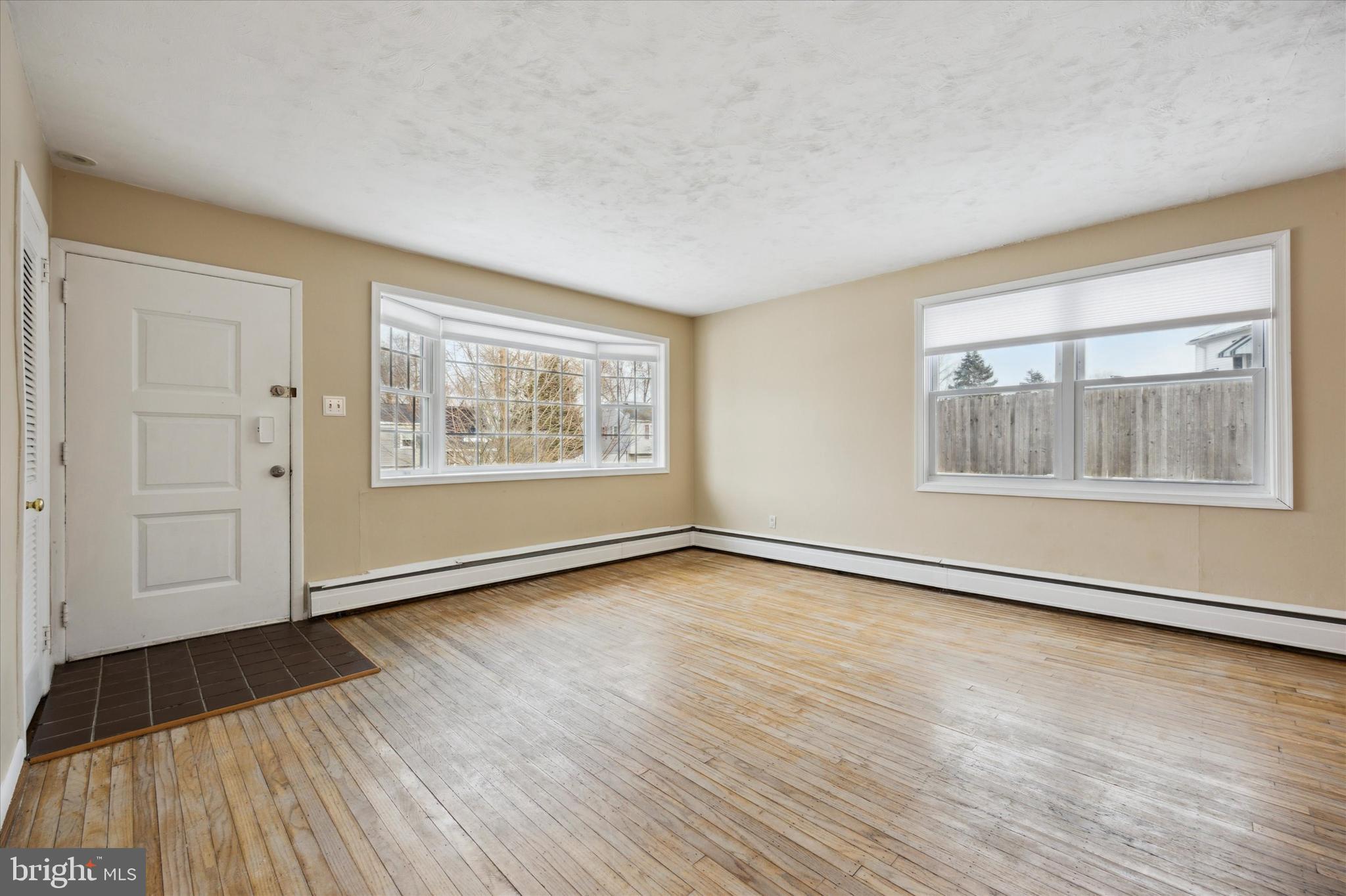 LOWELL HILLS - Residential
