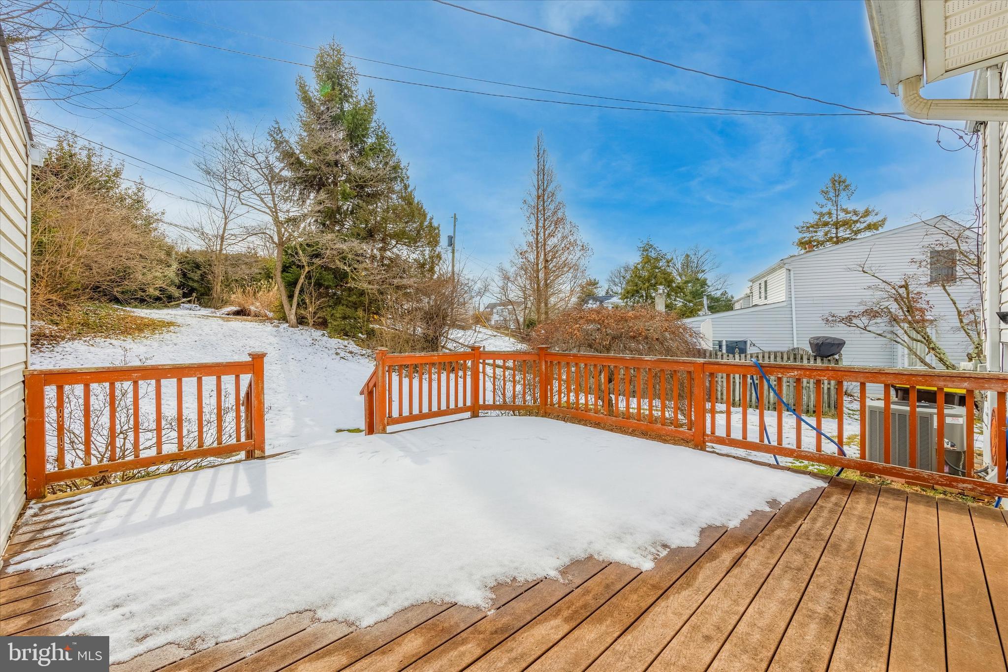 LOWELL HILLS - Residential