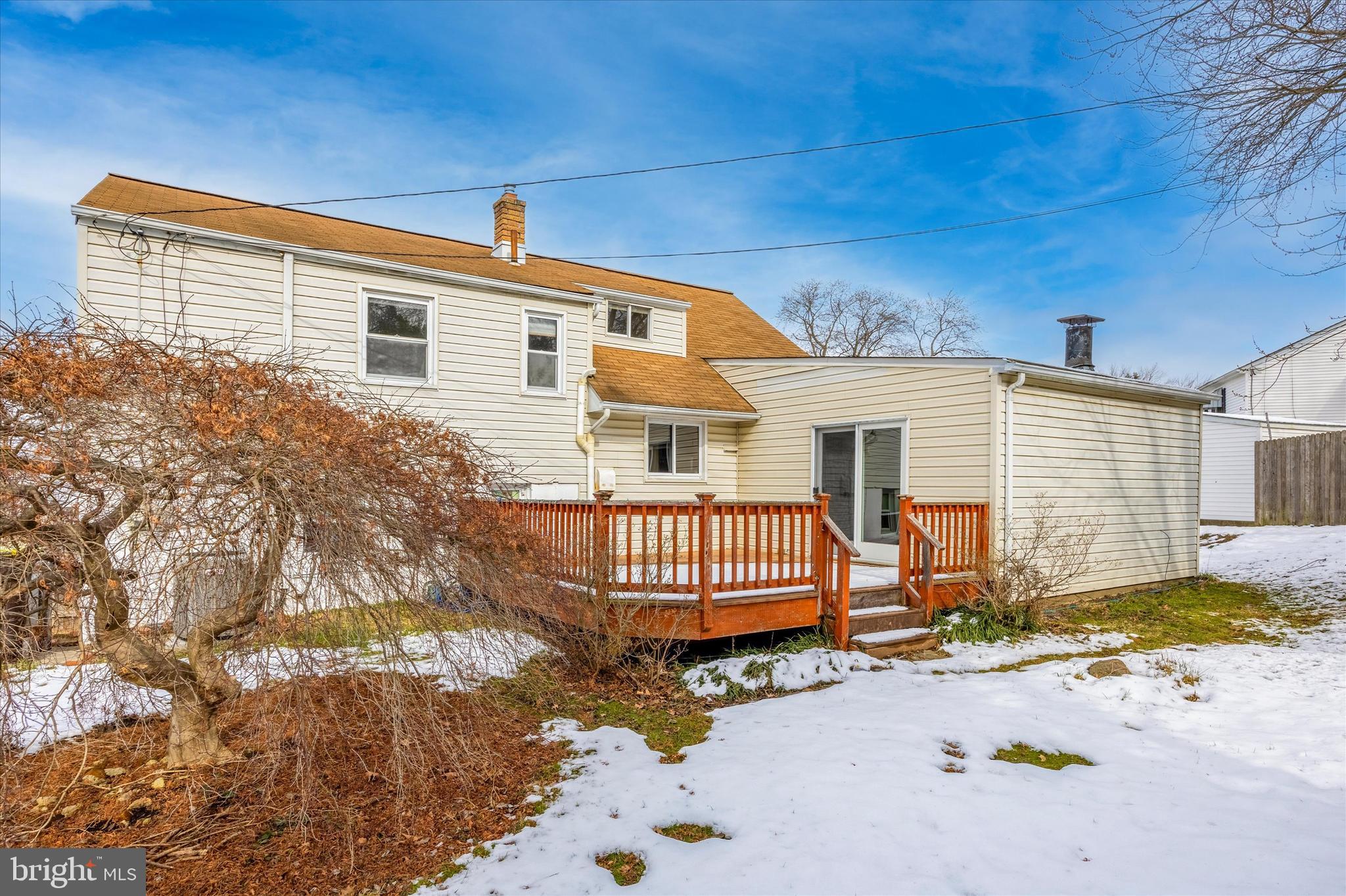 LOWELL HILLS - Residential