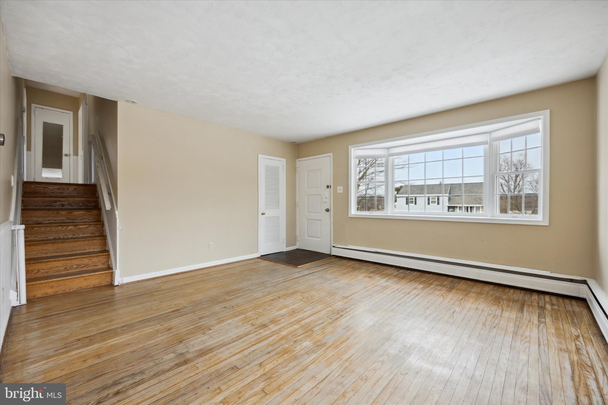 LOWELL HILLS - Residential