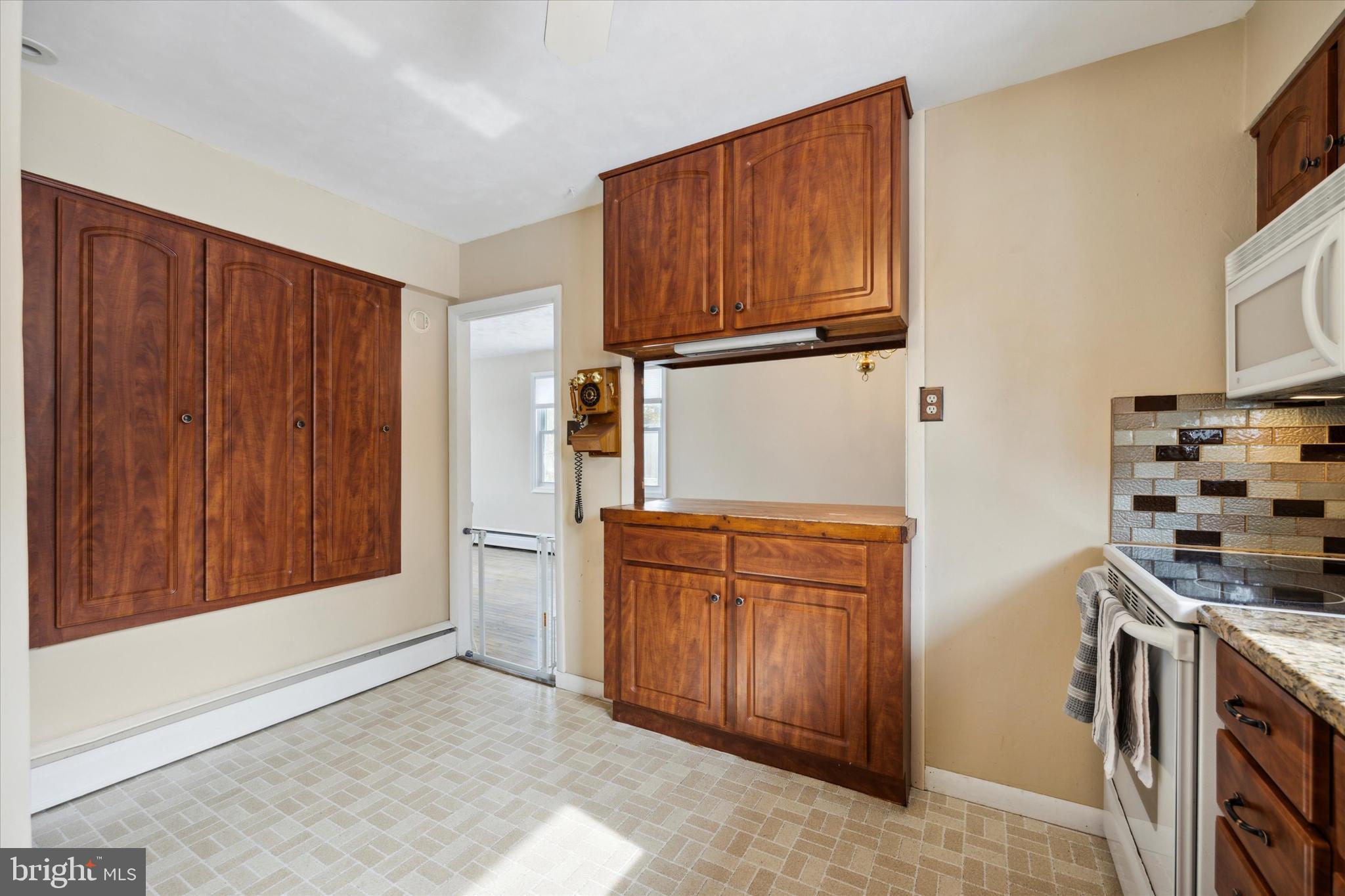 LOWELL HILLS - Residential