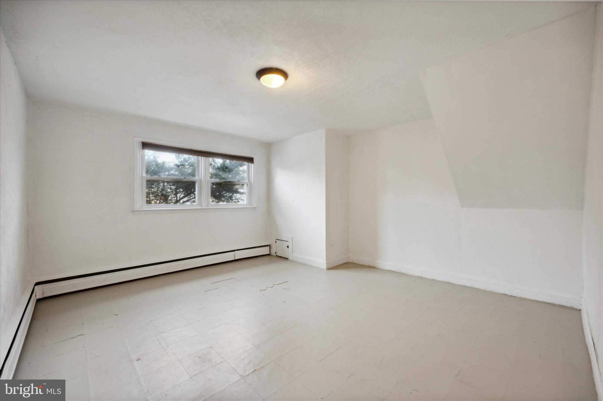 LOWELL HILLS - Residential