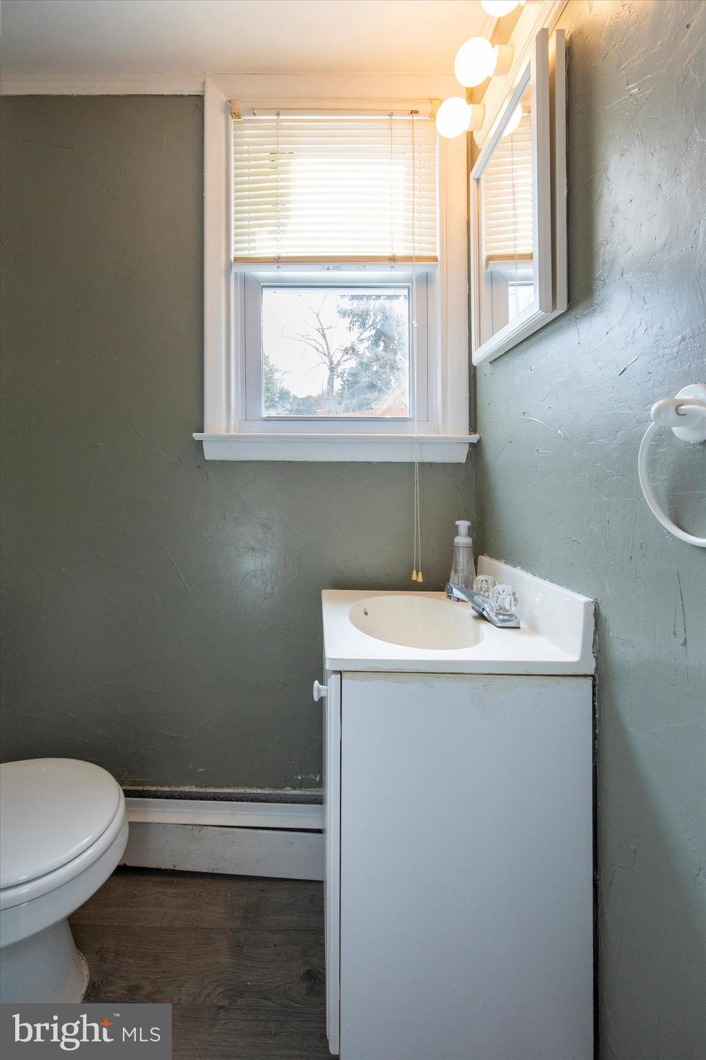 LOWELL HILLS - Residential