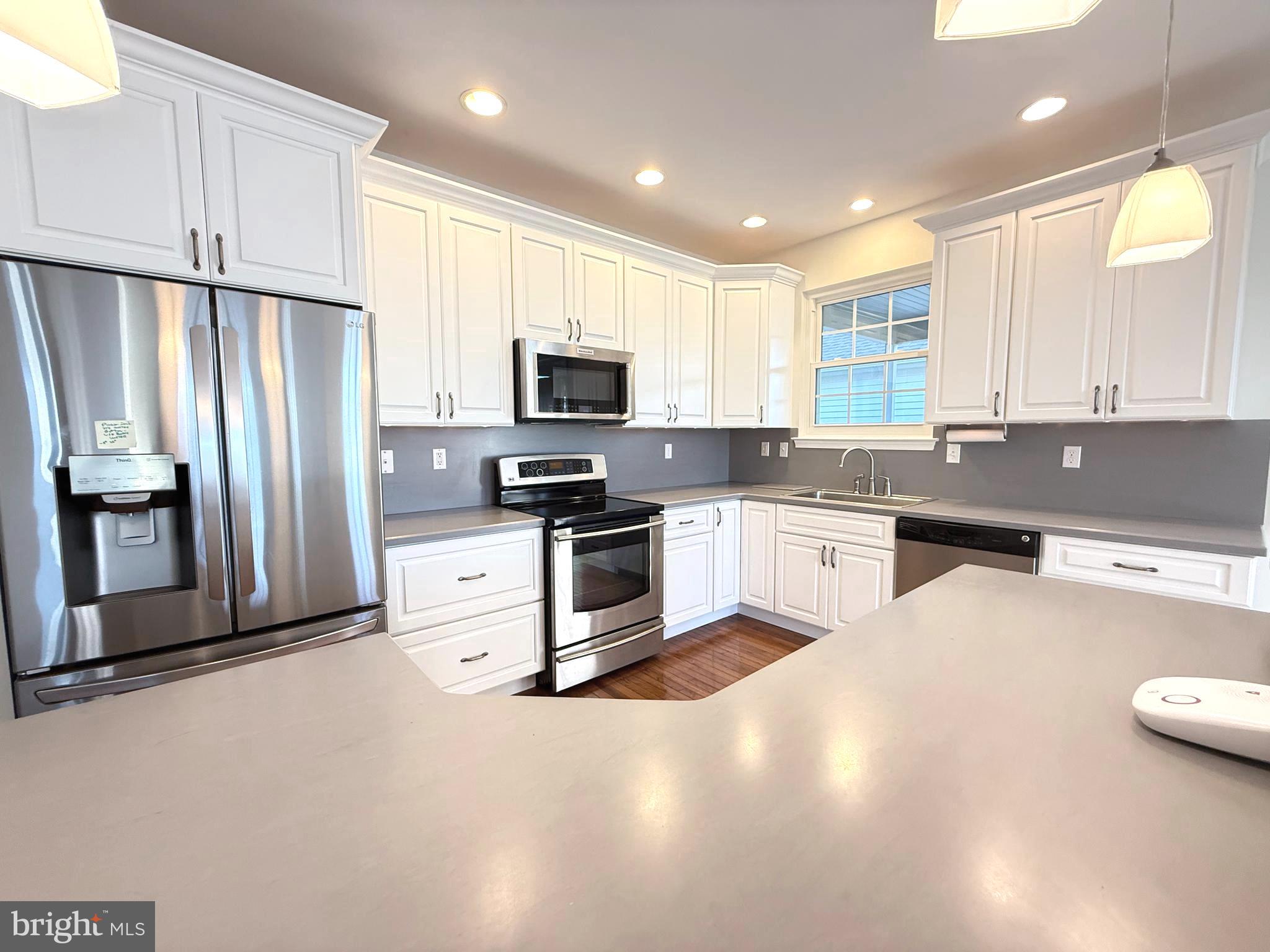 FOX HILL FARM - Residential