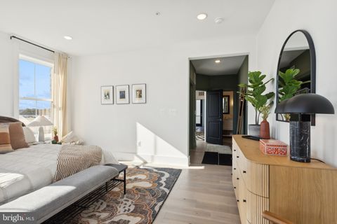 Tiny photo for 107 E Cromell Street #1005, BALTIMORE, MD 21230 (MLS # MDBA2197354)