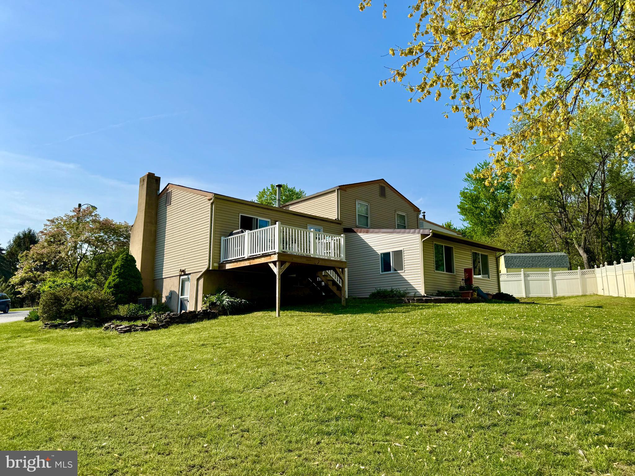 602 ORIOLE COURT