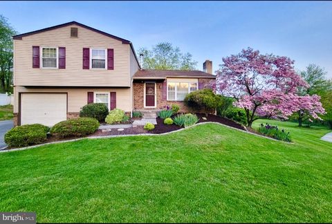 602 ORIOLE COURT HARRISBURG PA 17111