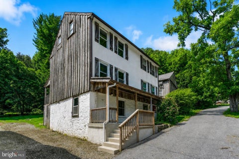 Townhouse For Rent - 62 Irish Lane<br/> COATESVILLE, PA 19320
