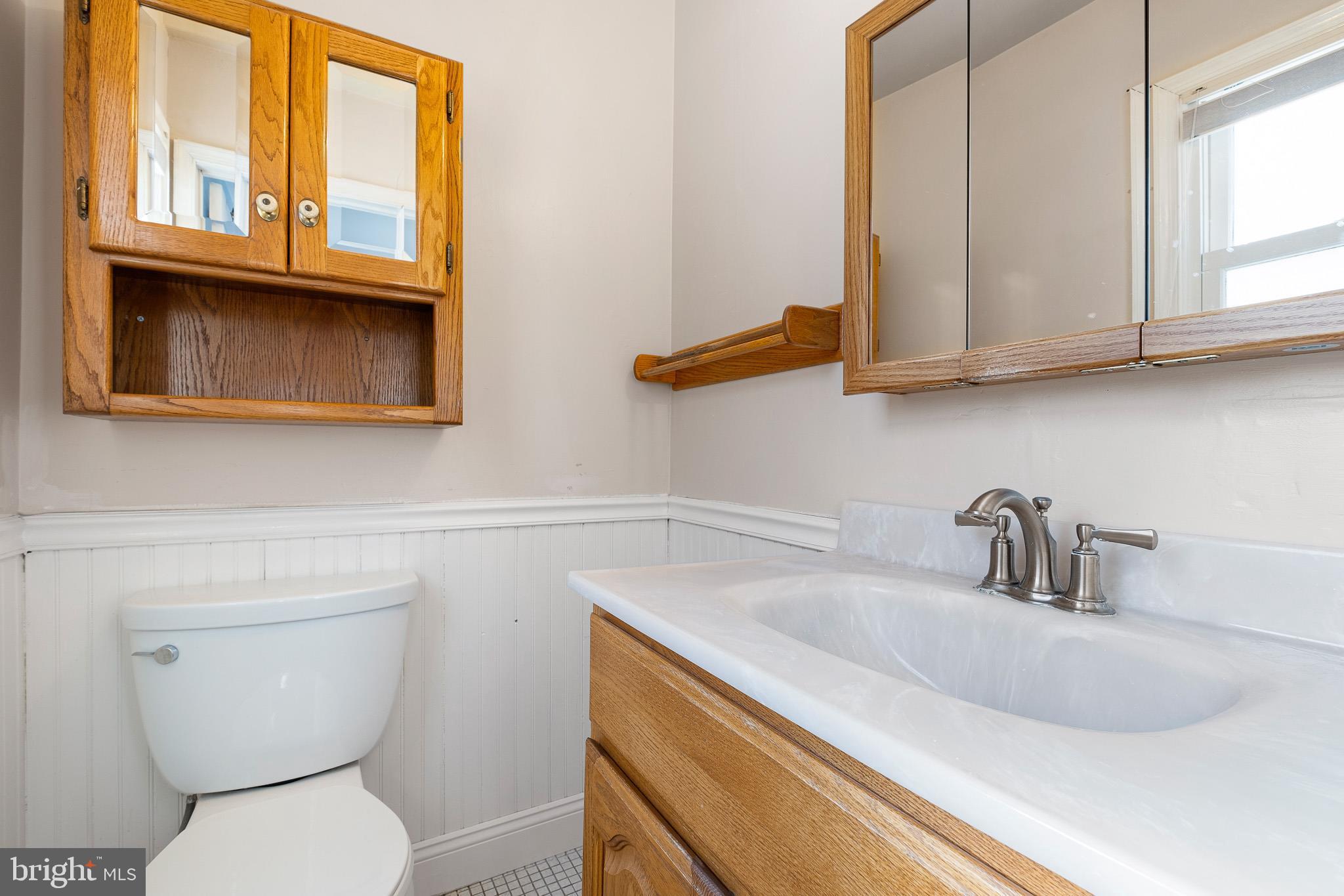 LARKIN KNOLL - Residential