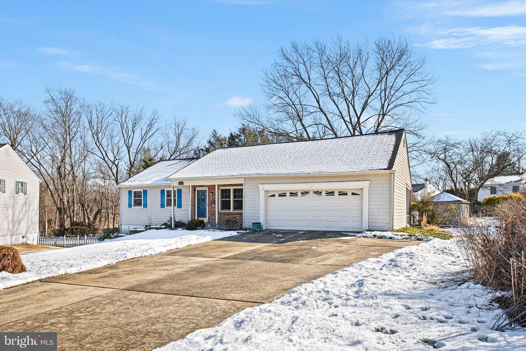 Photo of 2416 W Colonial Drive, UPPER CHICHESTER, PA 19061 (MLS # PADE2107426)