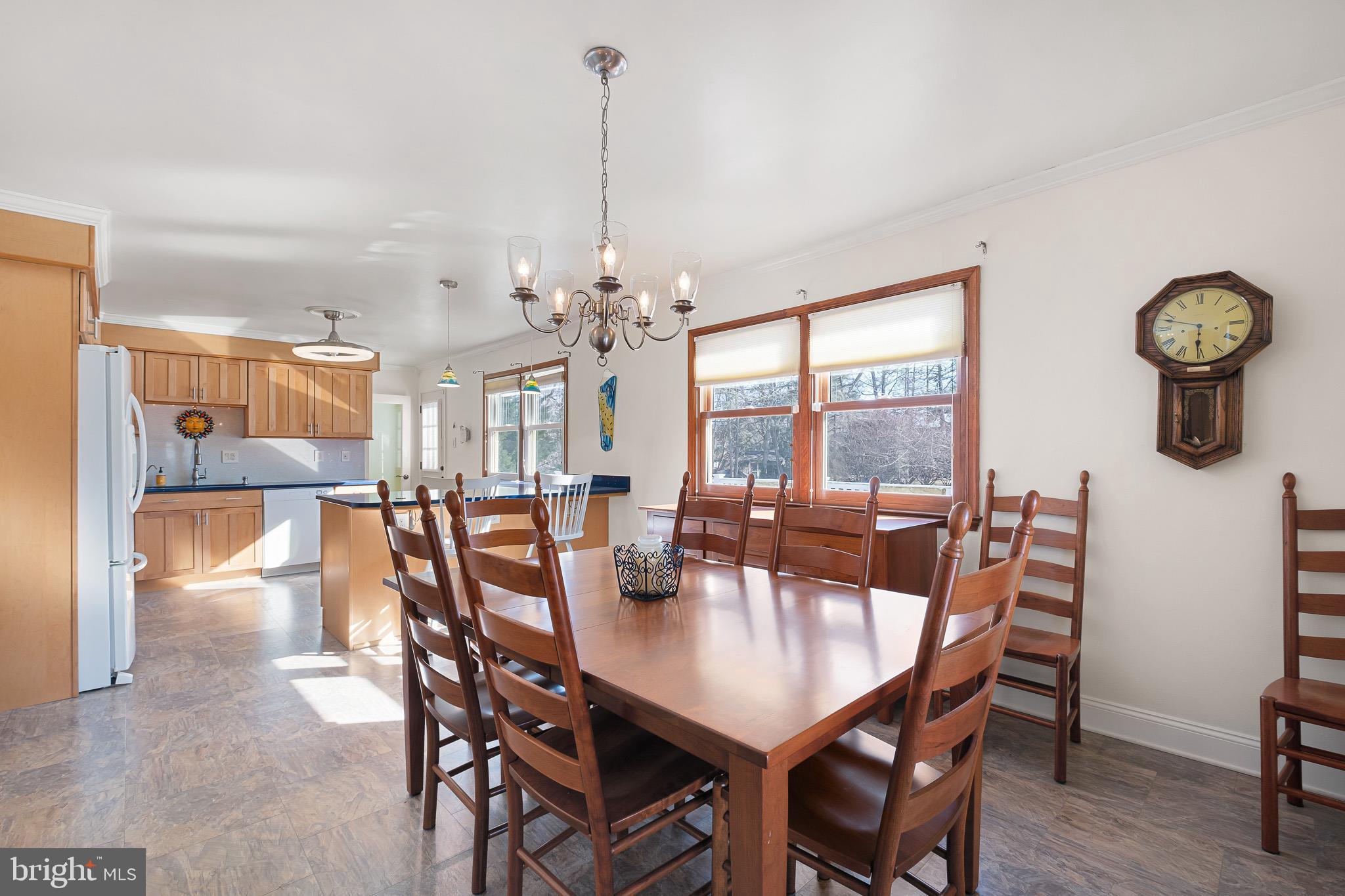 LARKIN KNOLL - Residential