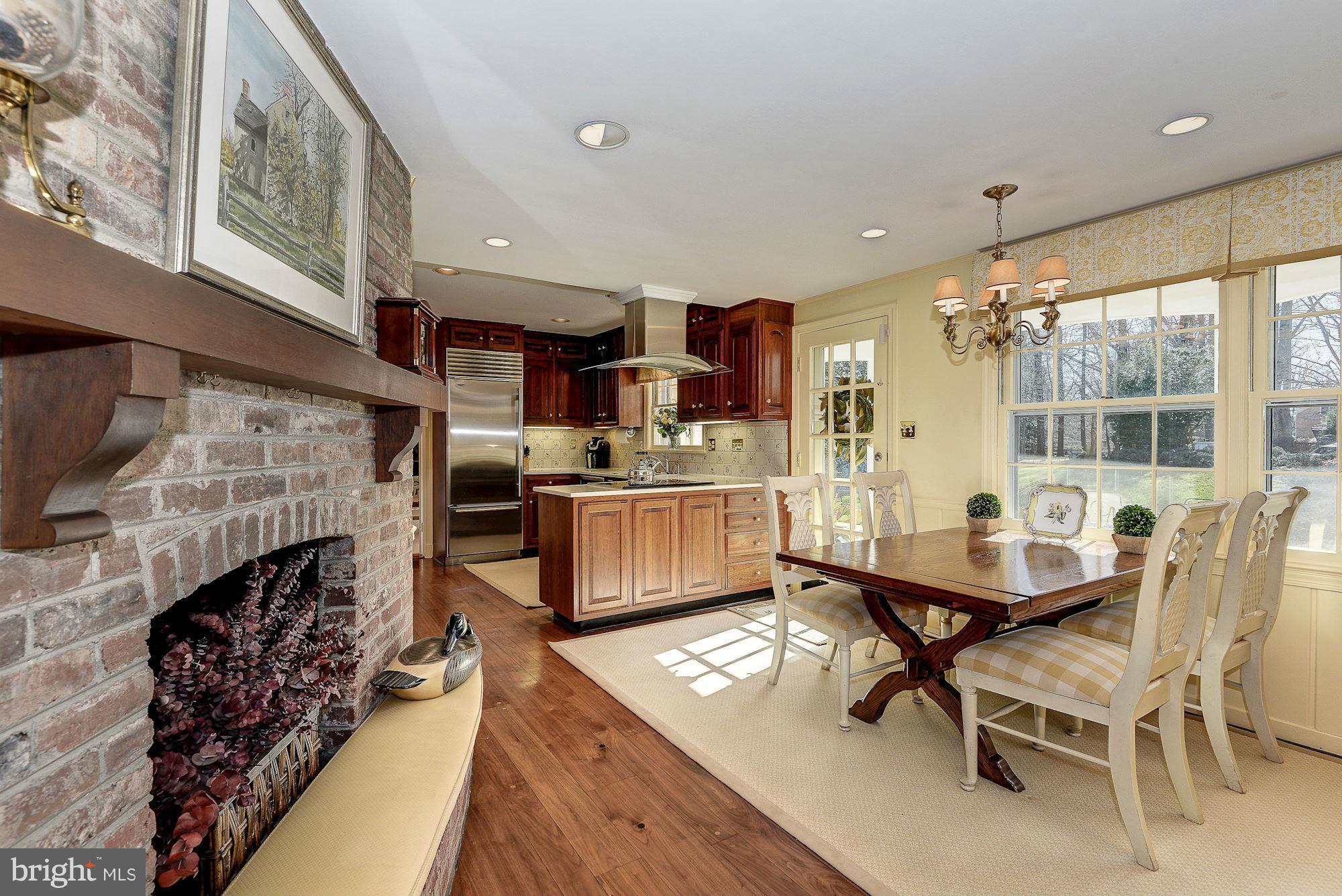 POTOMAC MANOR - Residential