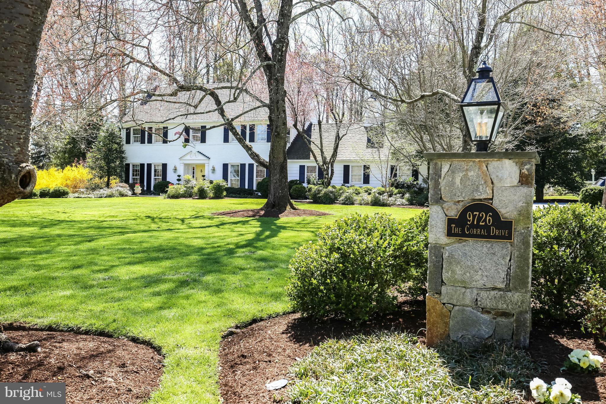 POTOMAC MANOR - Residential